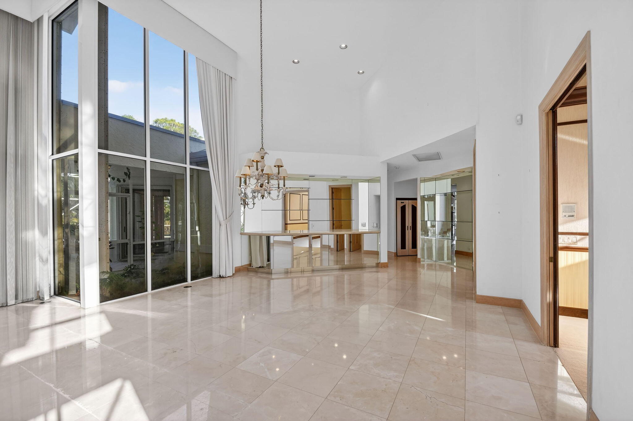 1711 Breakers West Boulevard