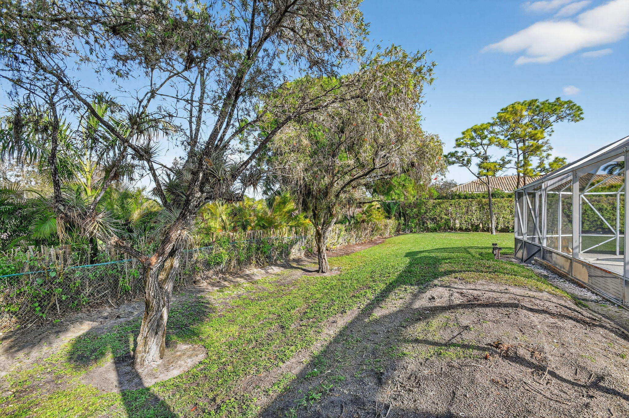 BREAKERS WEST - The Estates - Residential