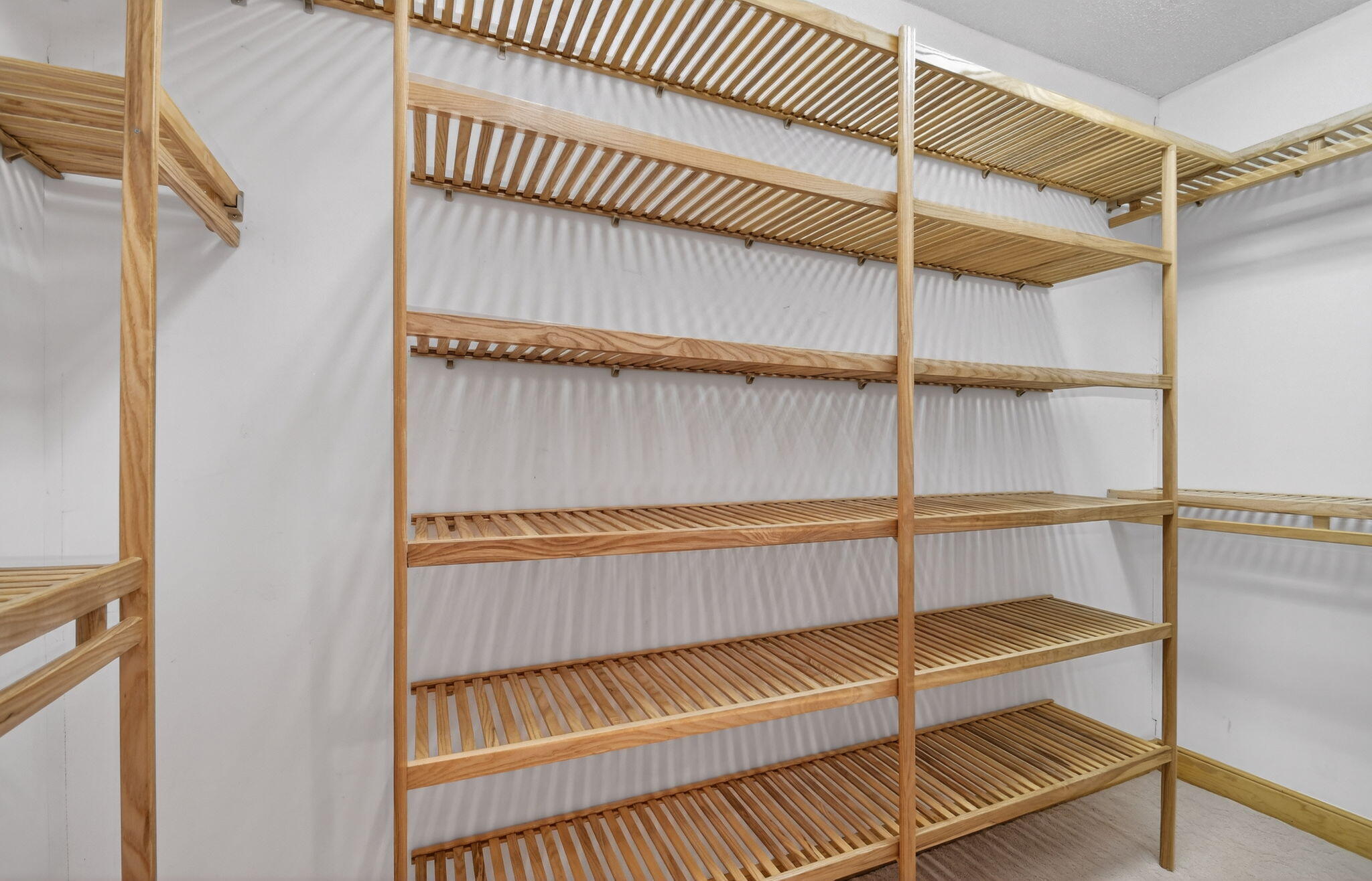 BREAKERS WEST - The Estates - Residential