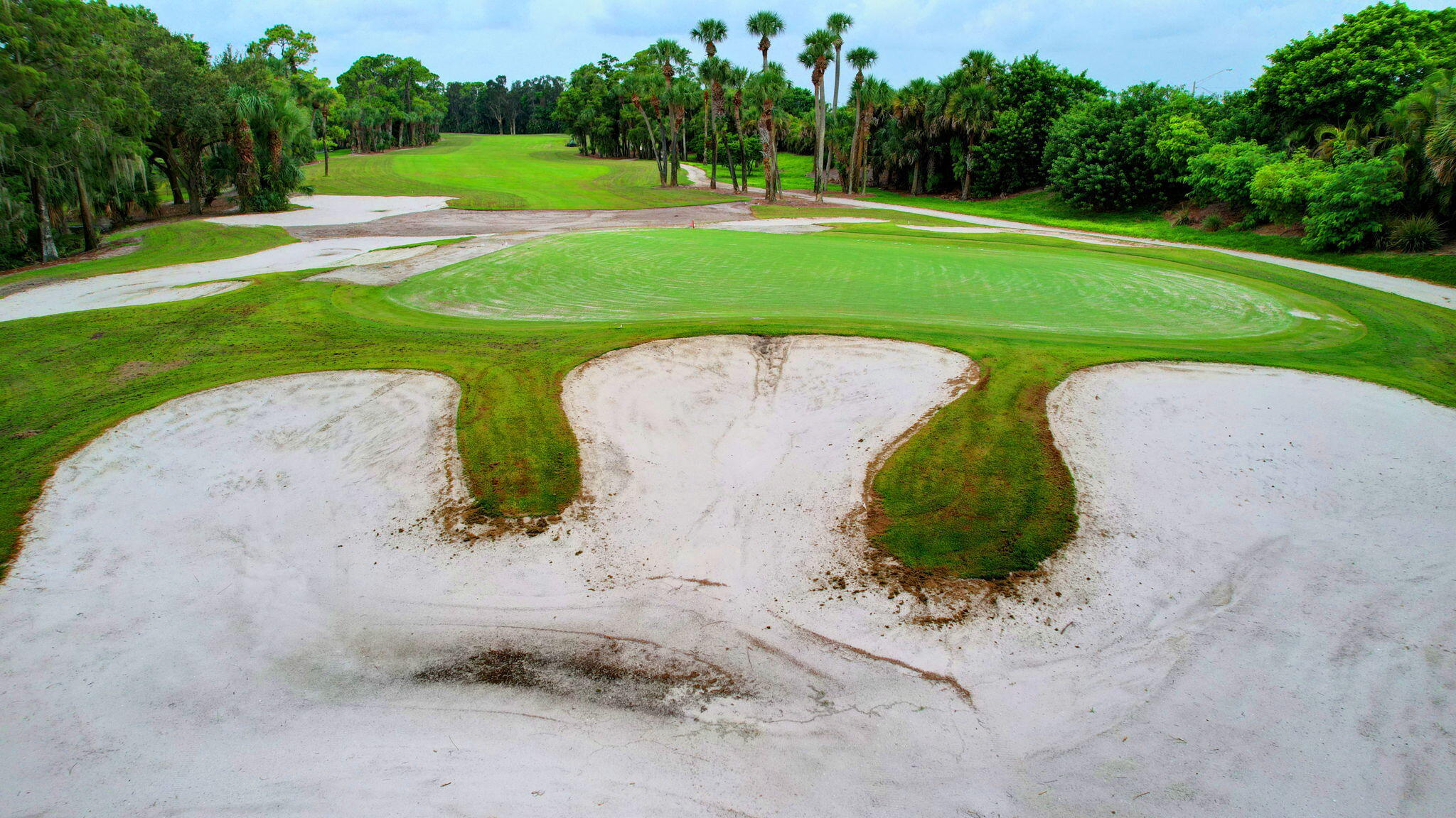 BREAKERS WEST - The Estates - Residential