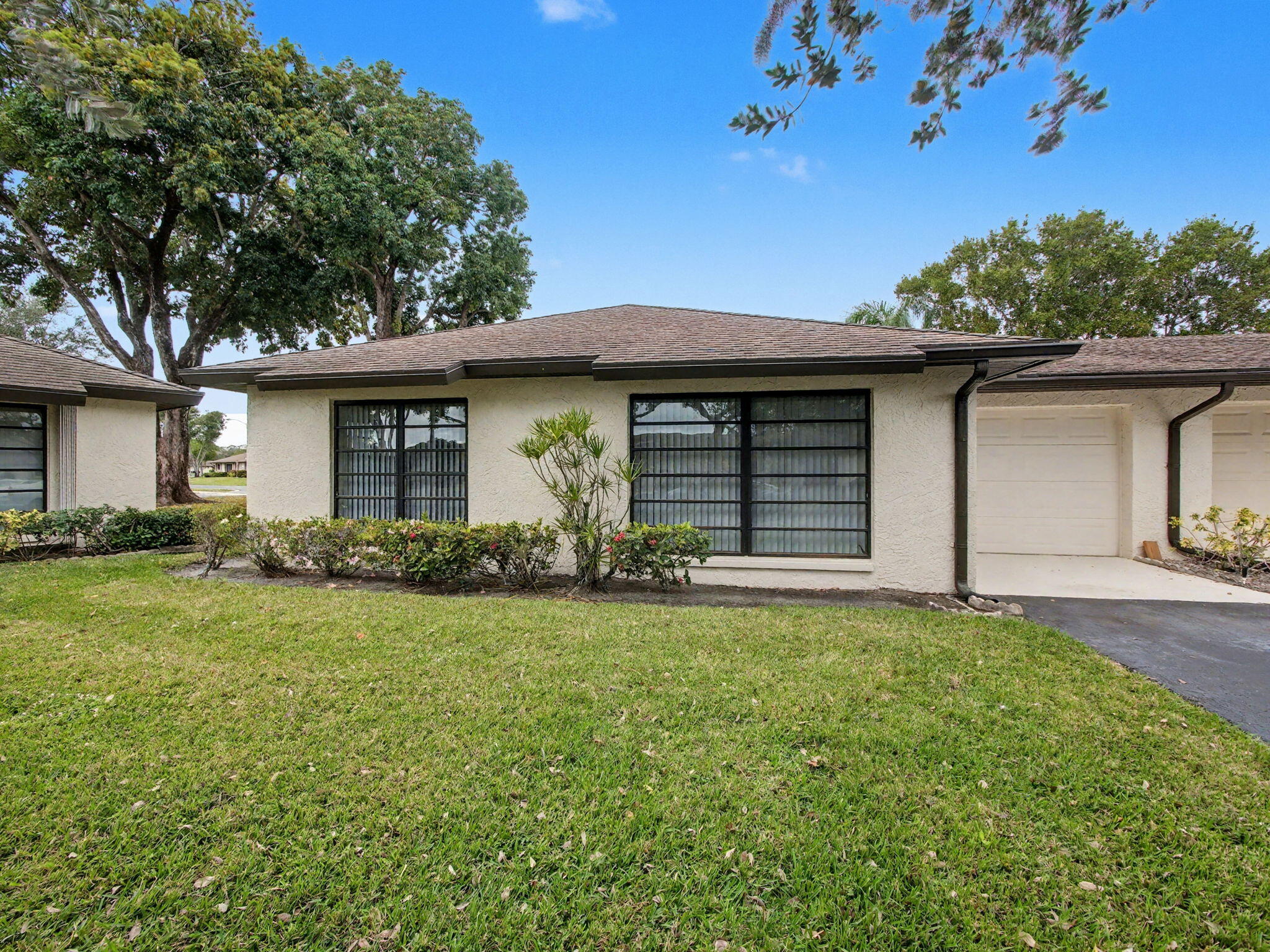 GREENTREE VILLAS CONDO - Residential
