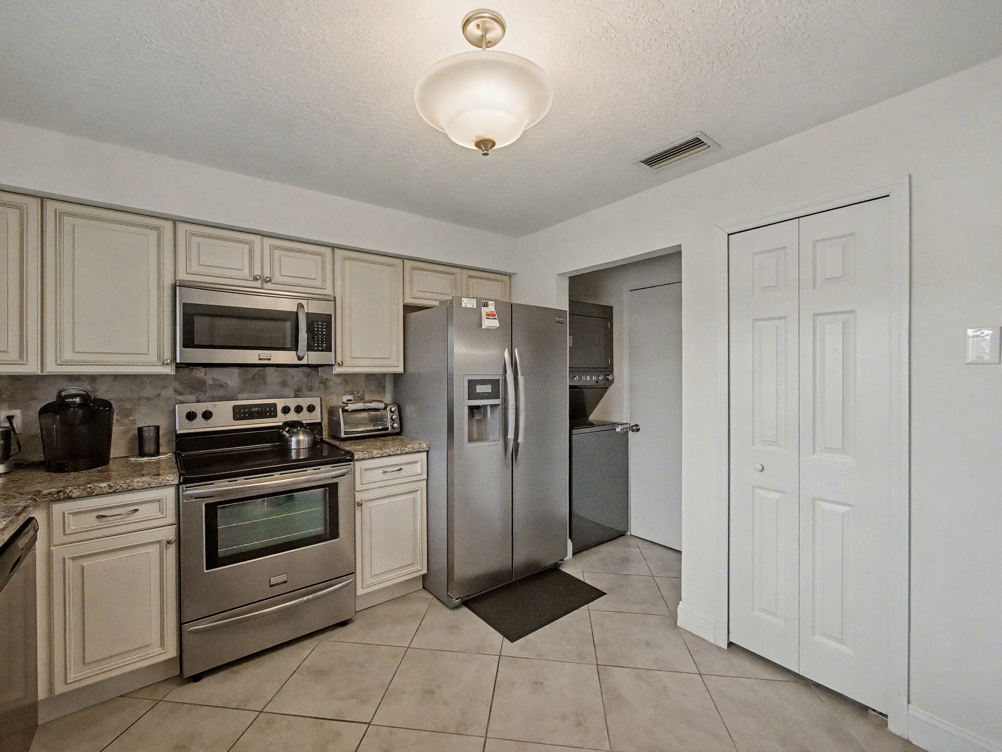 GREENTREE VILLAS CONDO - Residential