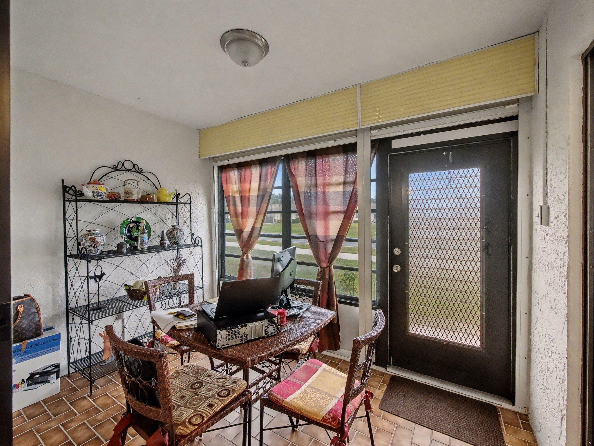 GREENTREE VILLAS CONDO - Residential