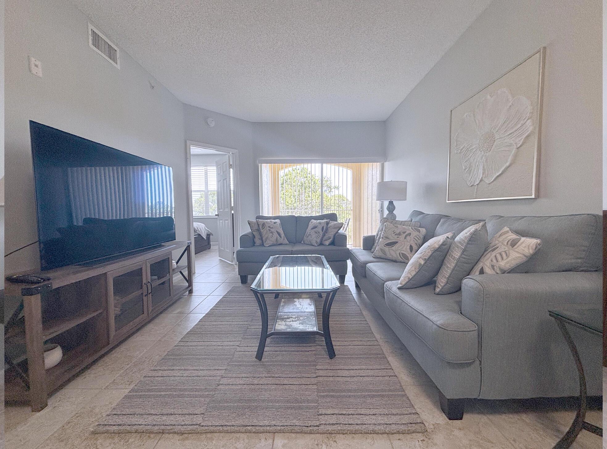 2080 Greenview Shores Boulevard 419