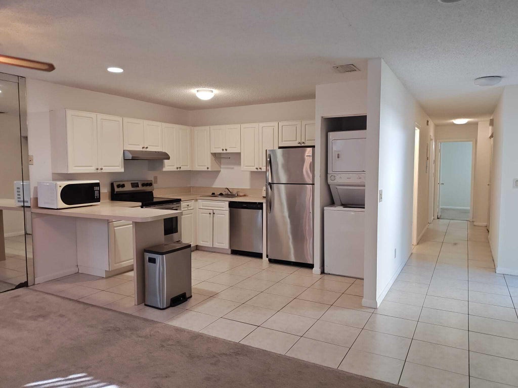 Photo of 4477 NW 3rd Drive, Delray Beach, FL 33445 (MLS # B26092759)