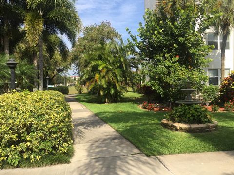 A home in Lake Worth