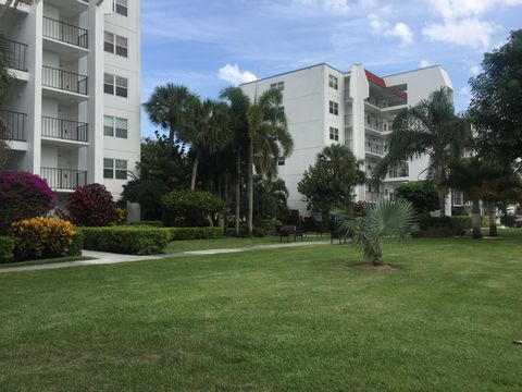 A home in Lake Worth