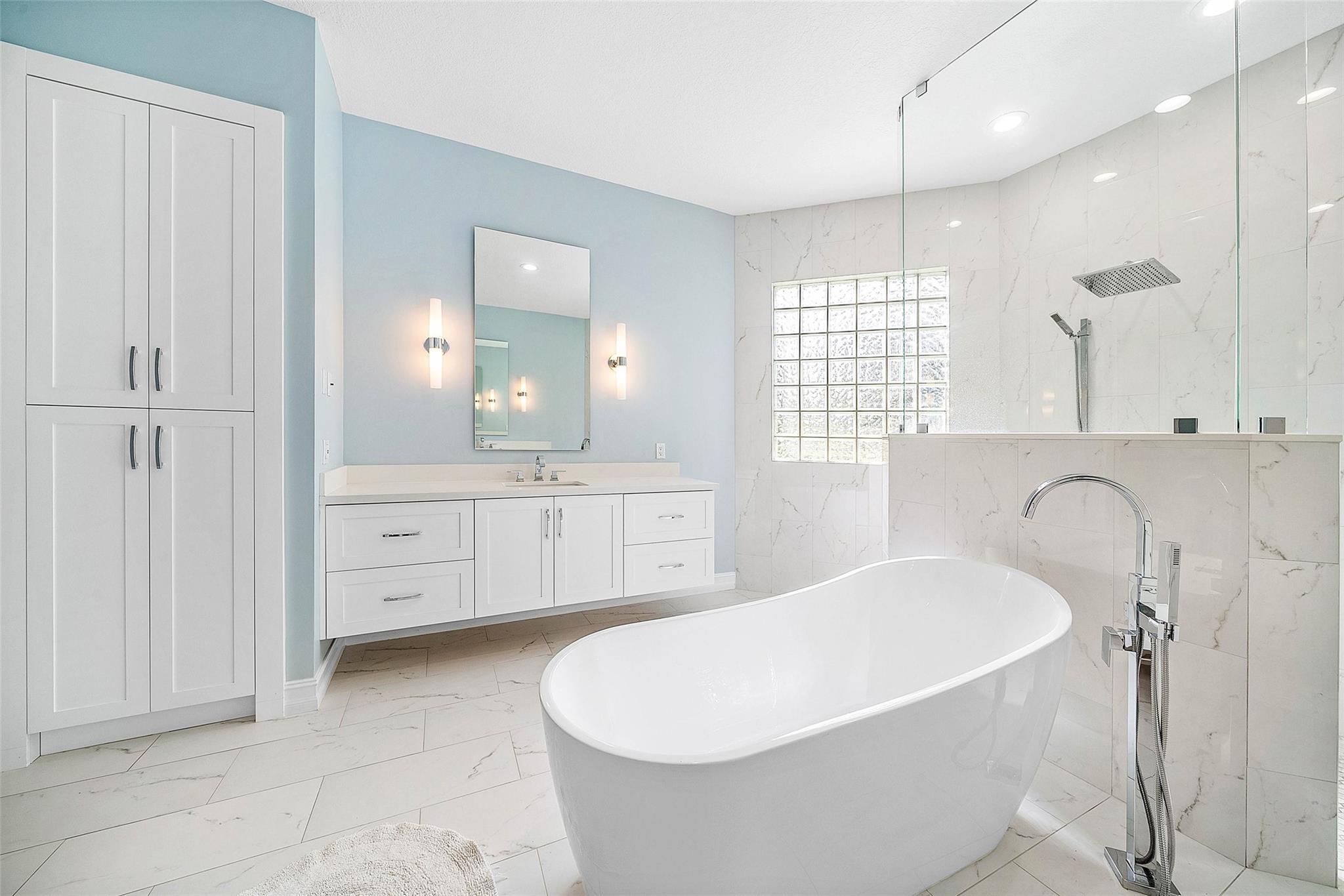 Pine Tree Estates - Residential