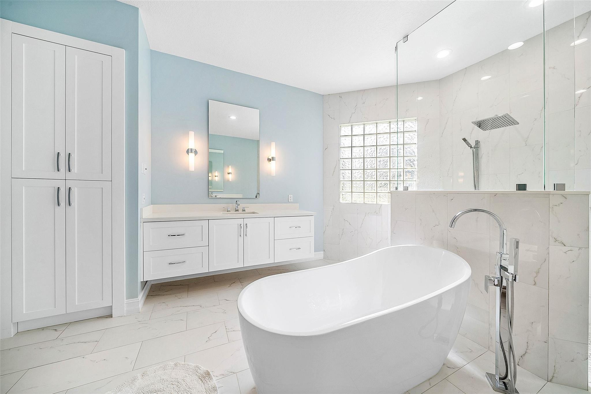 Pine Tree Estates - Residential