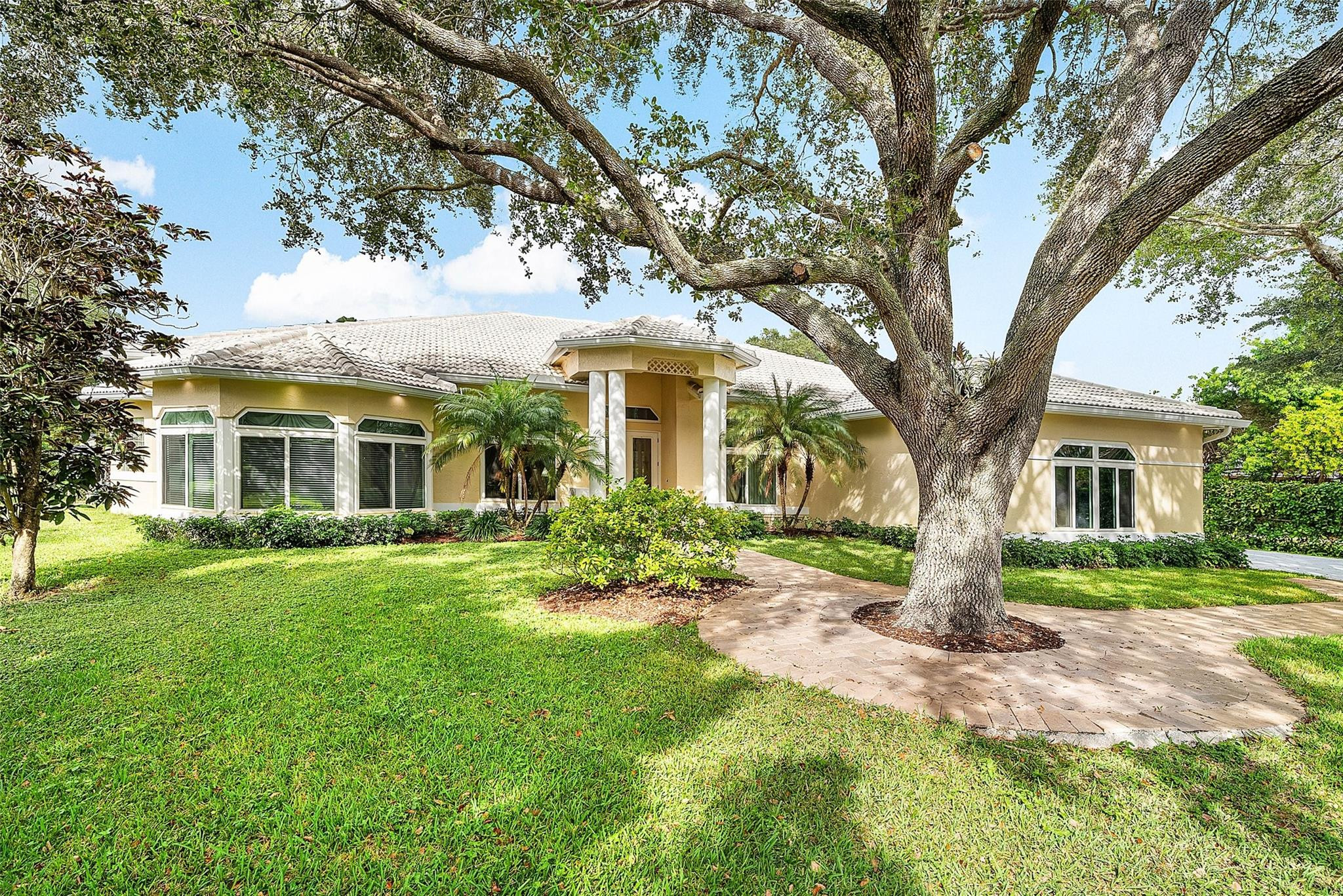 Pine Tree Estates - Residential