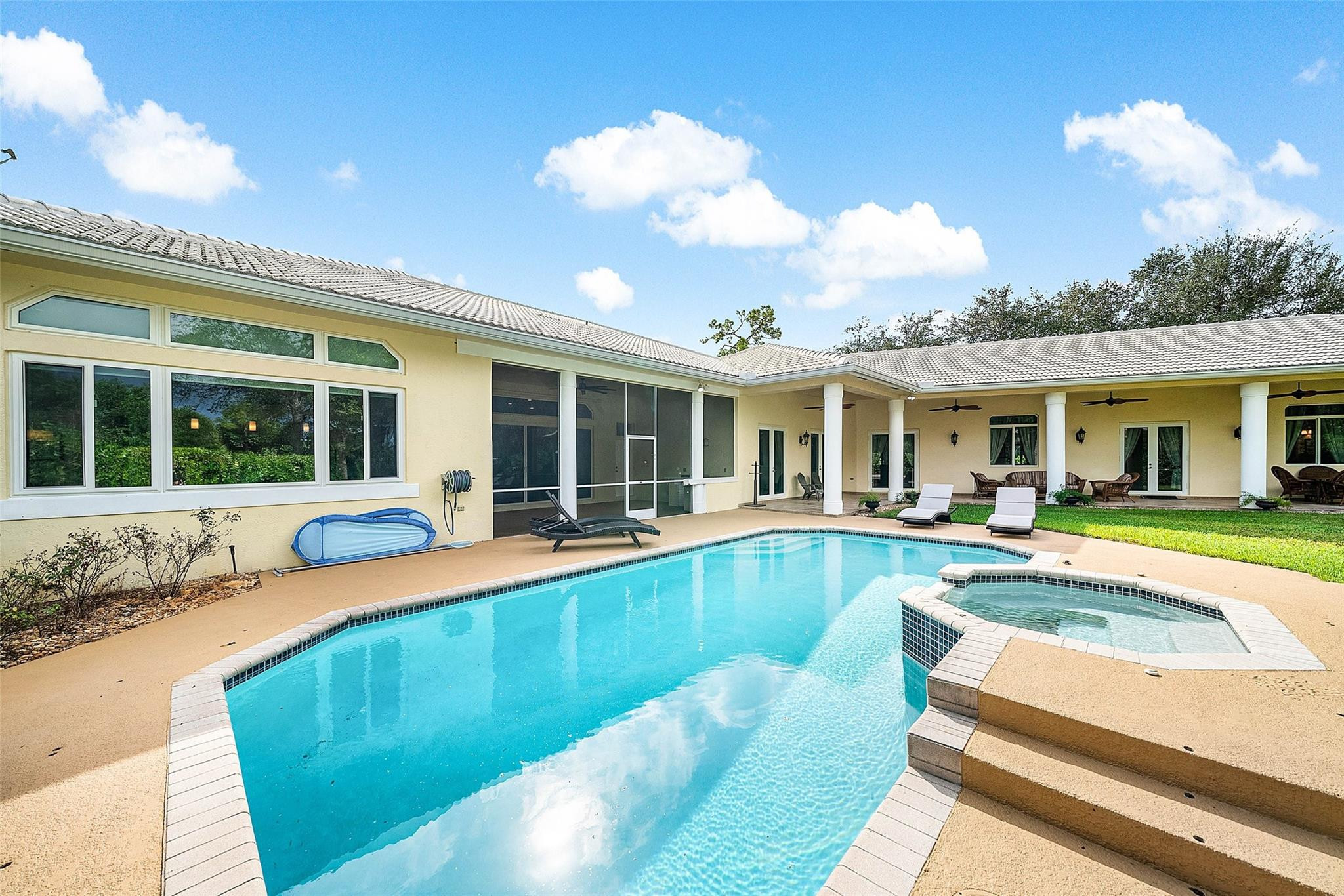 Pine Tree Estates - Residential