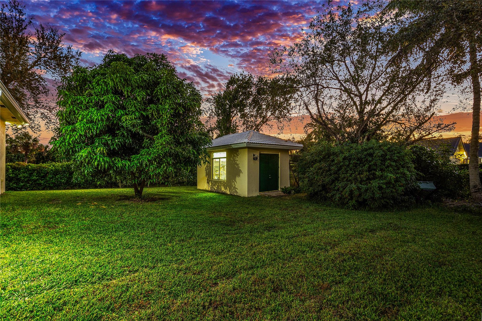 Pine Tree Estates - Residential