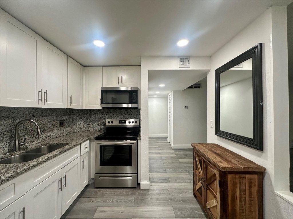 Photo of 608 NW 13th Street #15, Boca Raton, FL 33486 (MLS # F10523336)