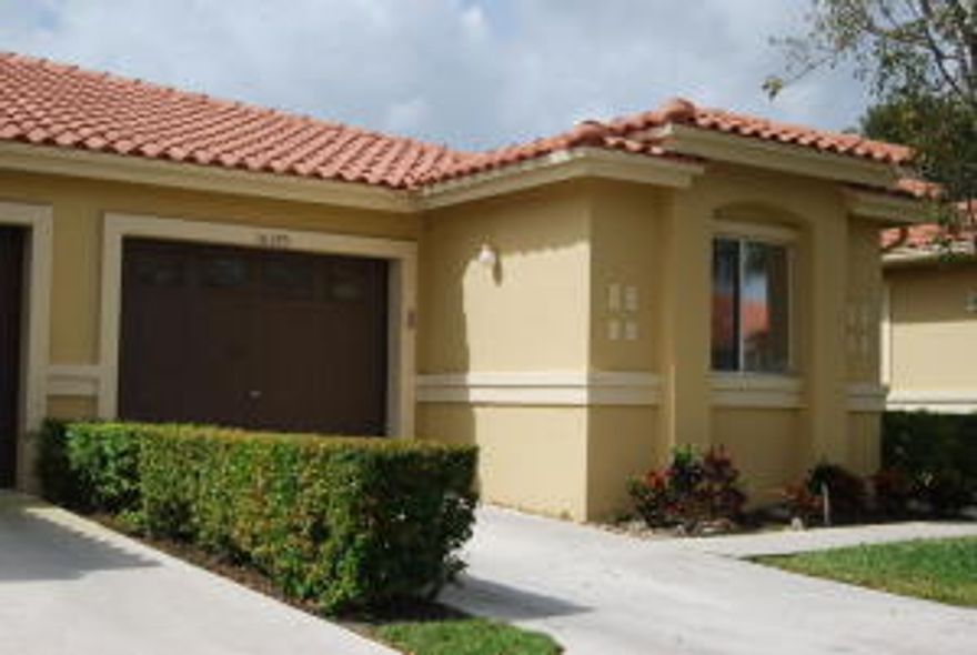 Great one story floorplan.  Open kitchen. Steps to community pool.  Wonderful gated community.  Close to everything.  Walk Mission Bay Shopping Center.  Good school district.  New tile in entry, crown moulding throughout,Water filtration system, new guest bath, California Closets.  Needs some TLC.  Washer and Dryer, and refrigerator in garage are excluded.  Being sold as is.