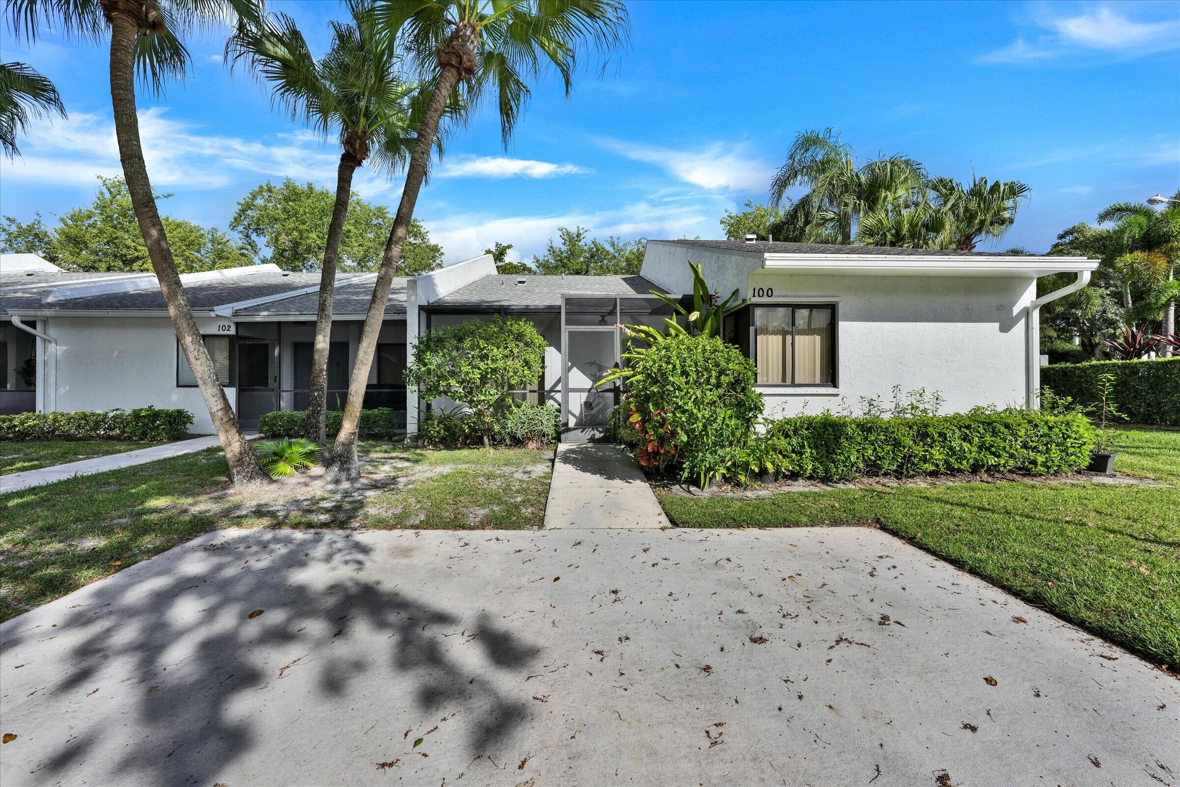 Properties 100 Sunshine Boulevard
