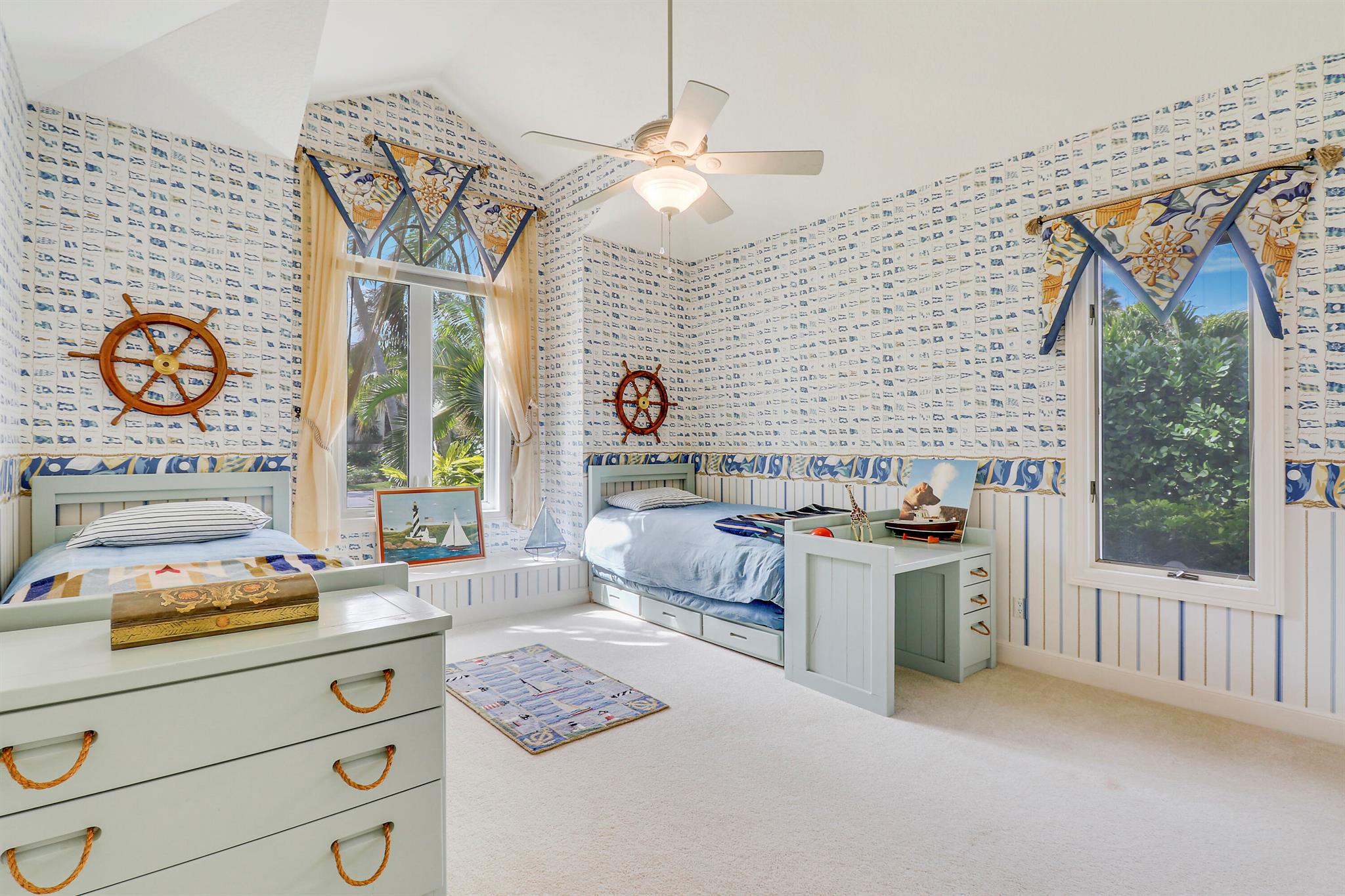 SAILFISH POINT - Residential