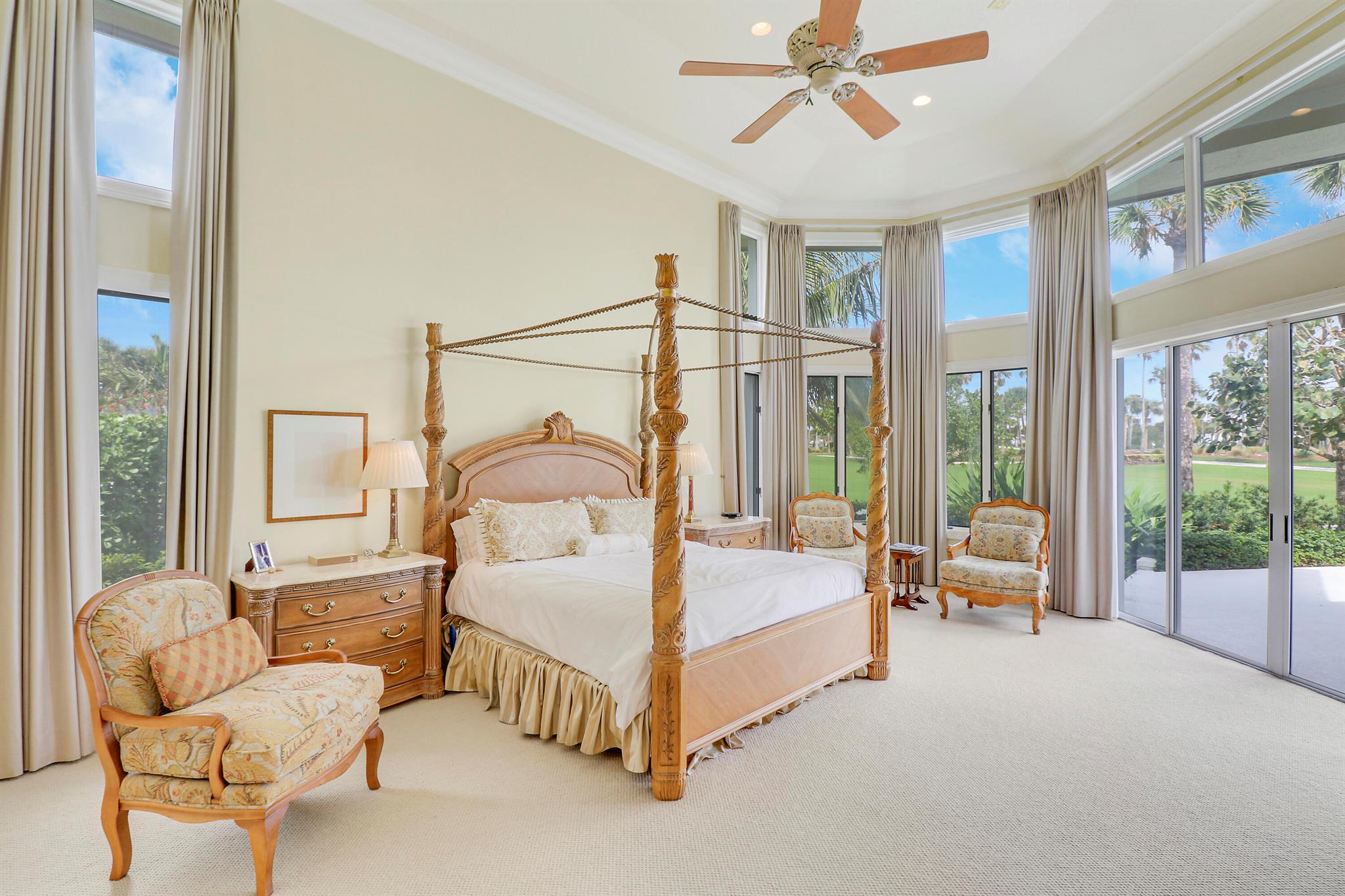 SAILFISH POINT - Residential