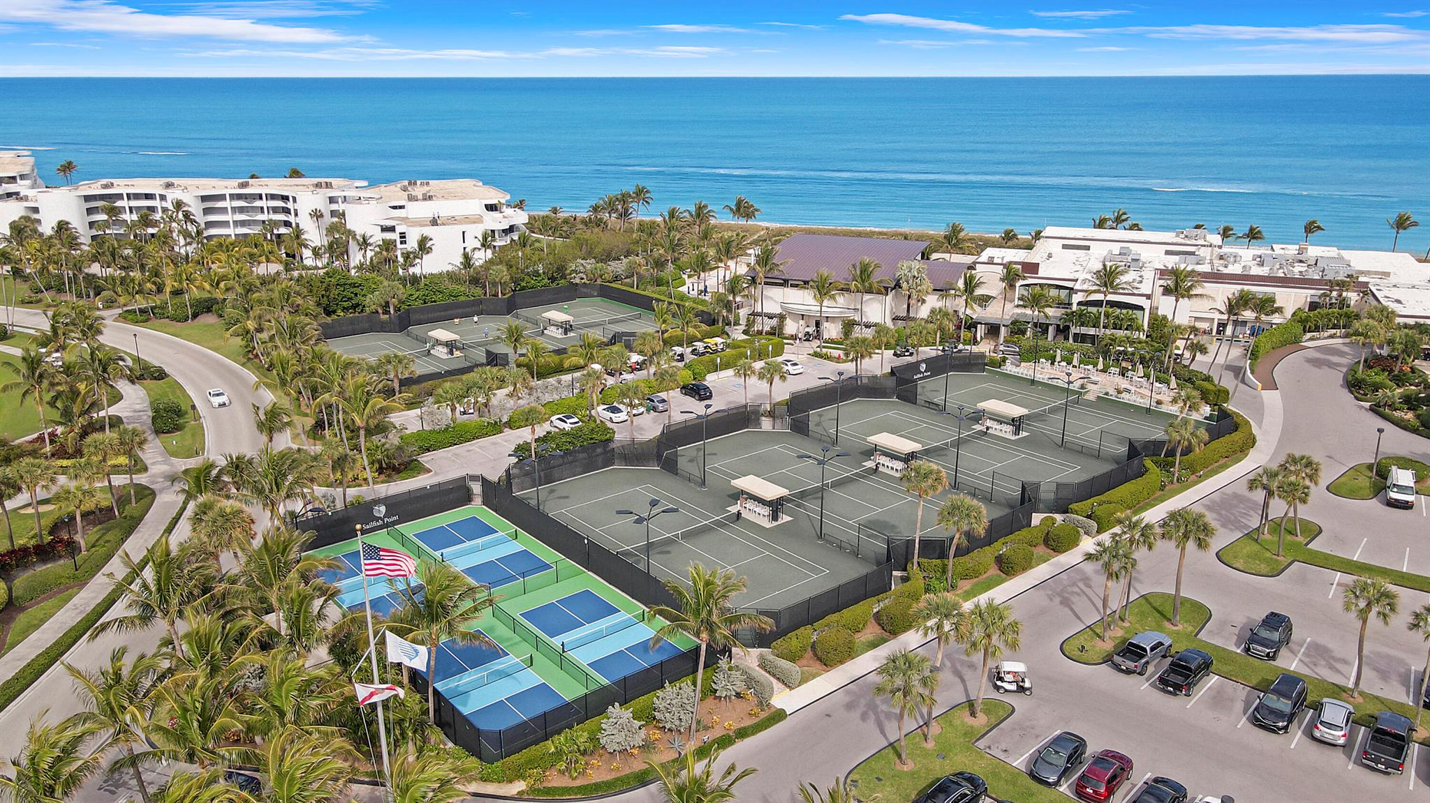 SAILFISH POINT - Residential