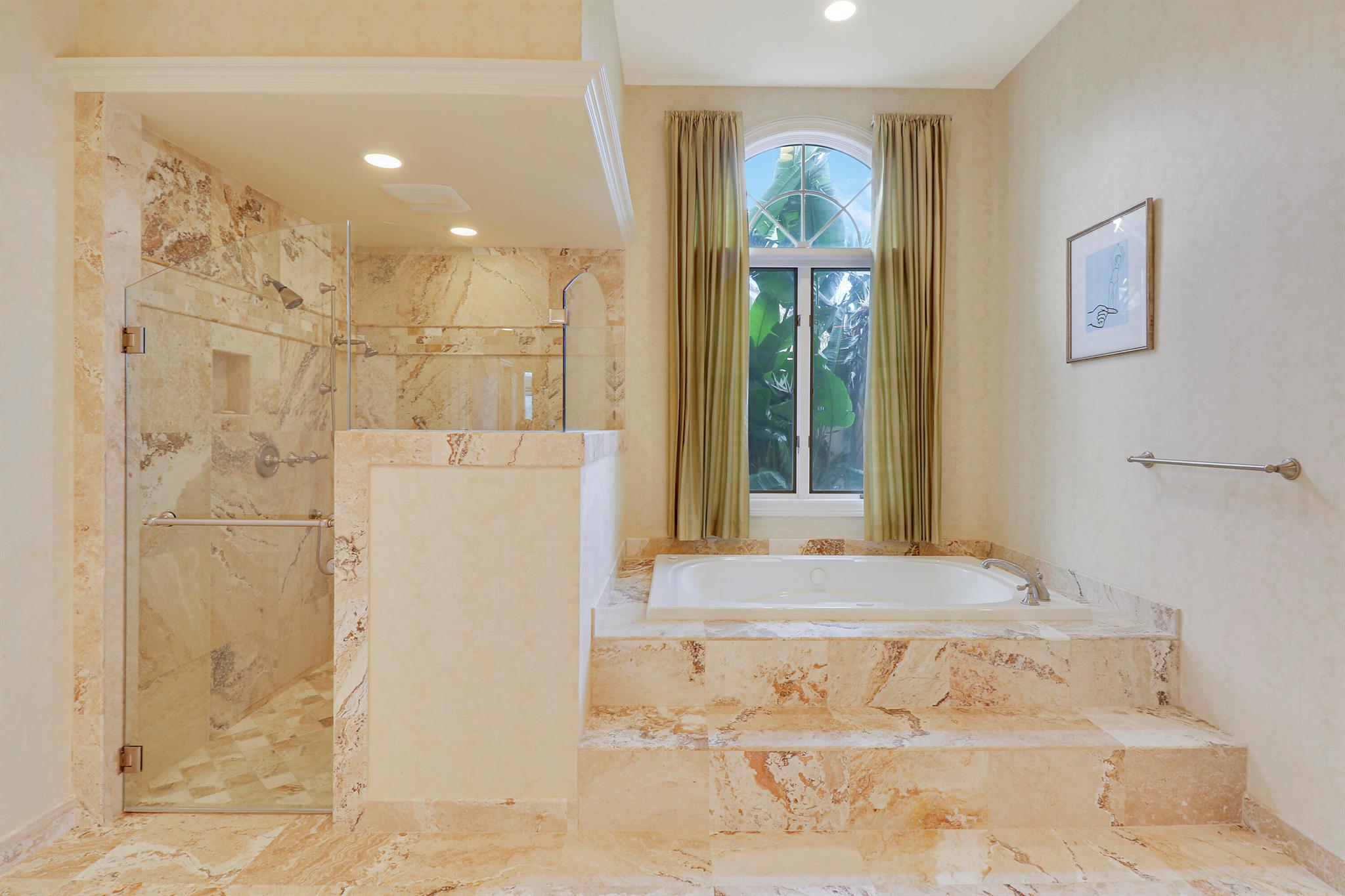 SAILFISH POINT - Residential