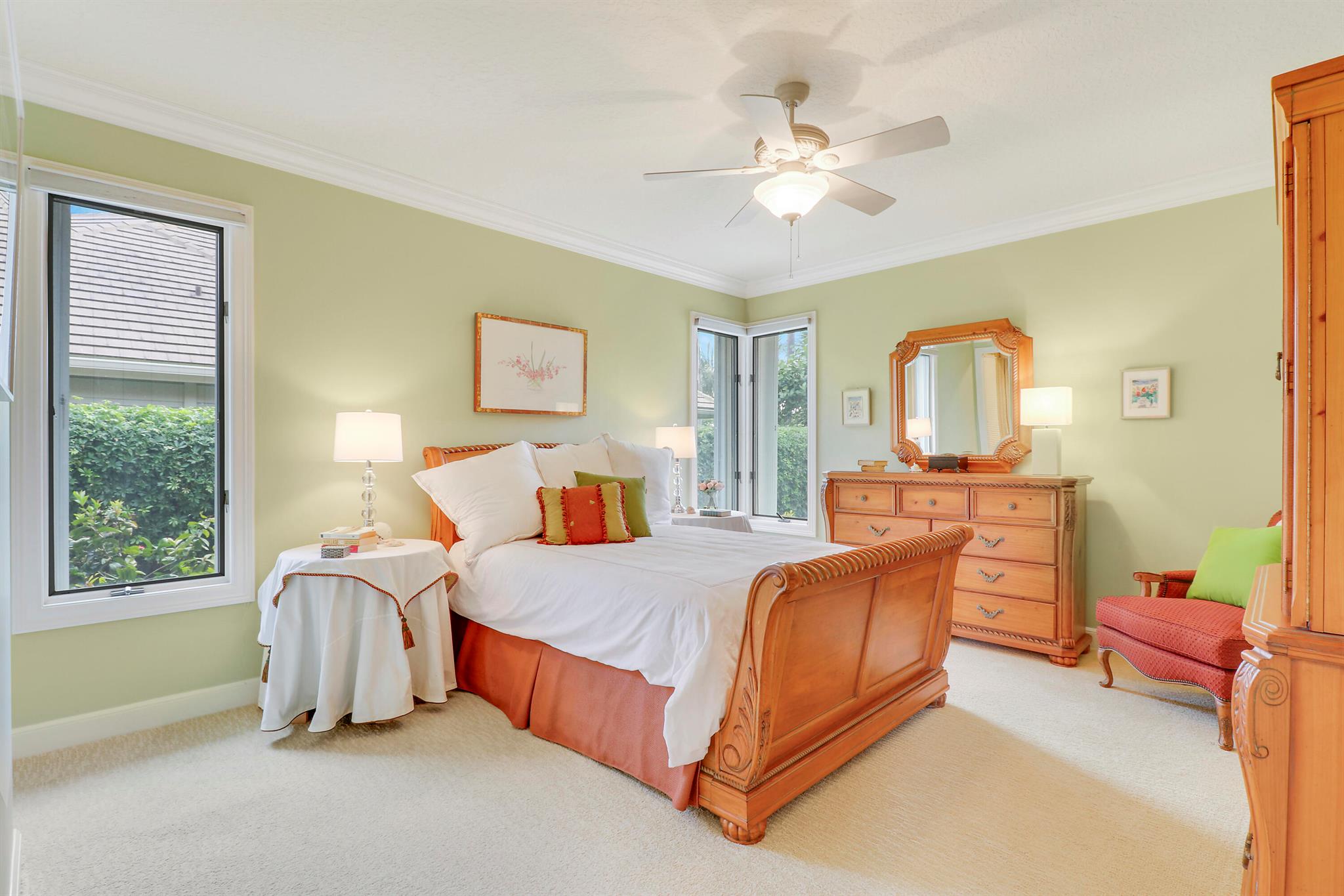 SAILFISH POINT - Residential