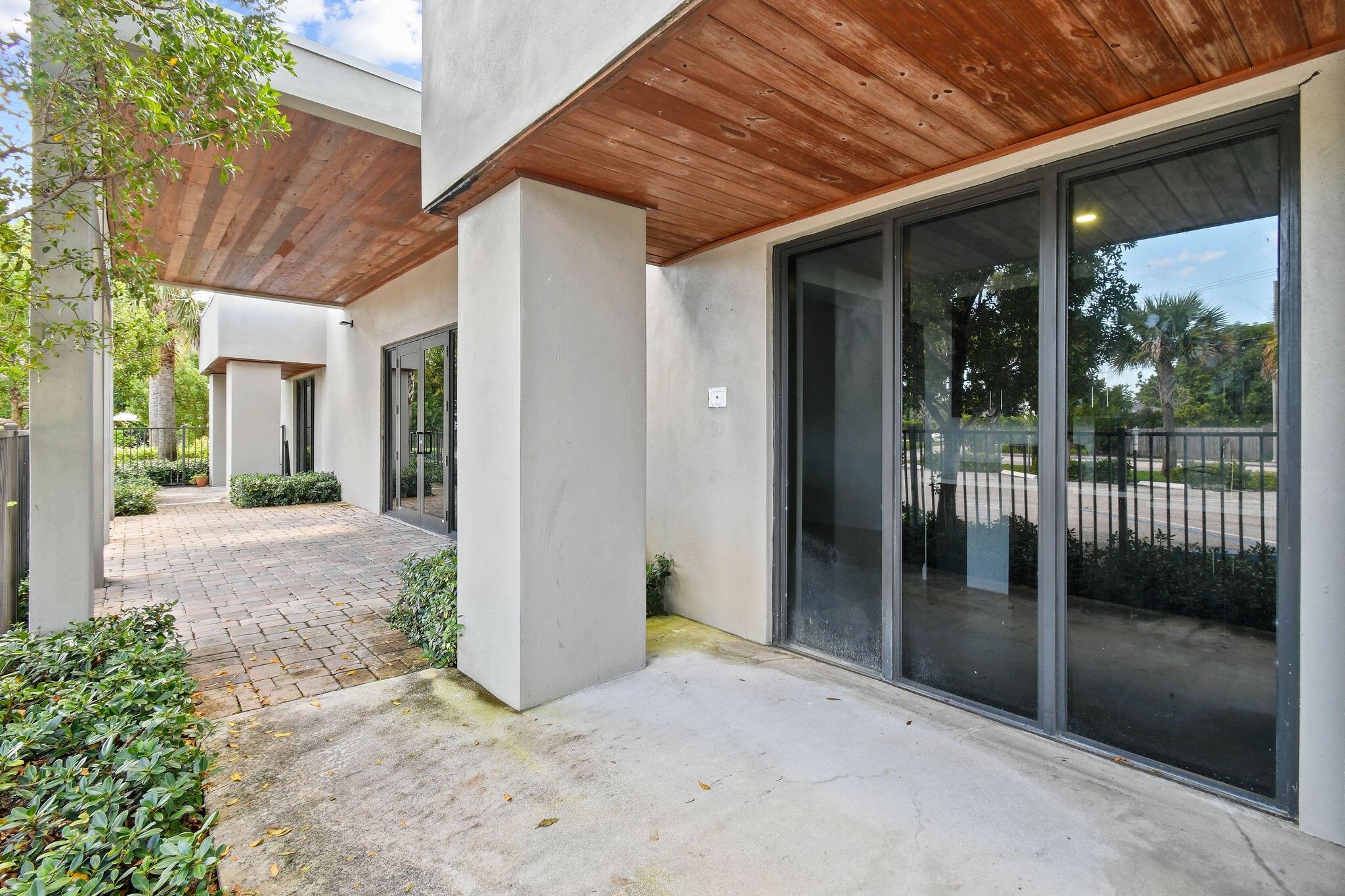 PALM BEACH LAKES SOUTH RE - Commercial Sale