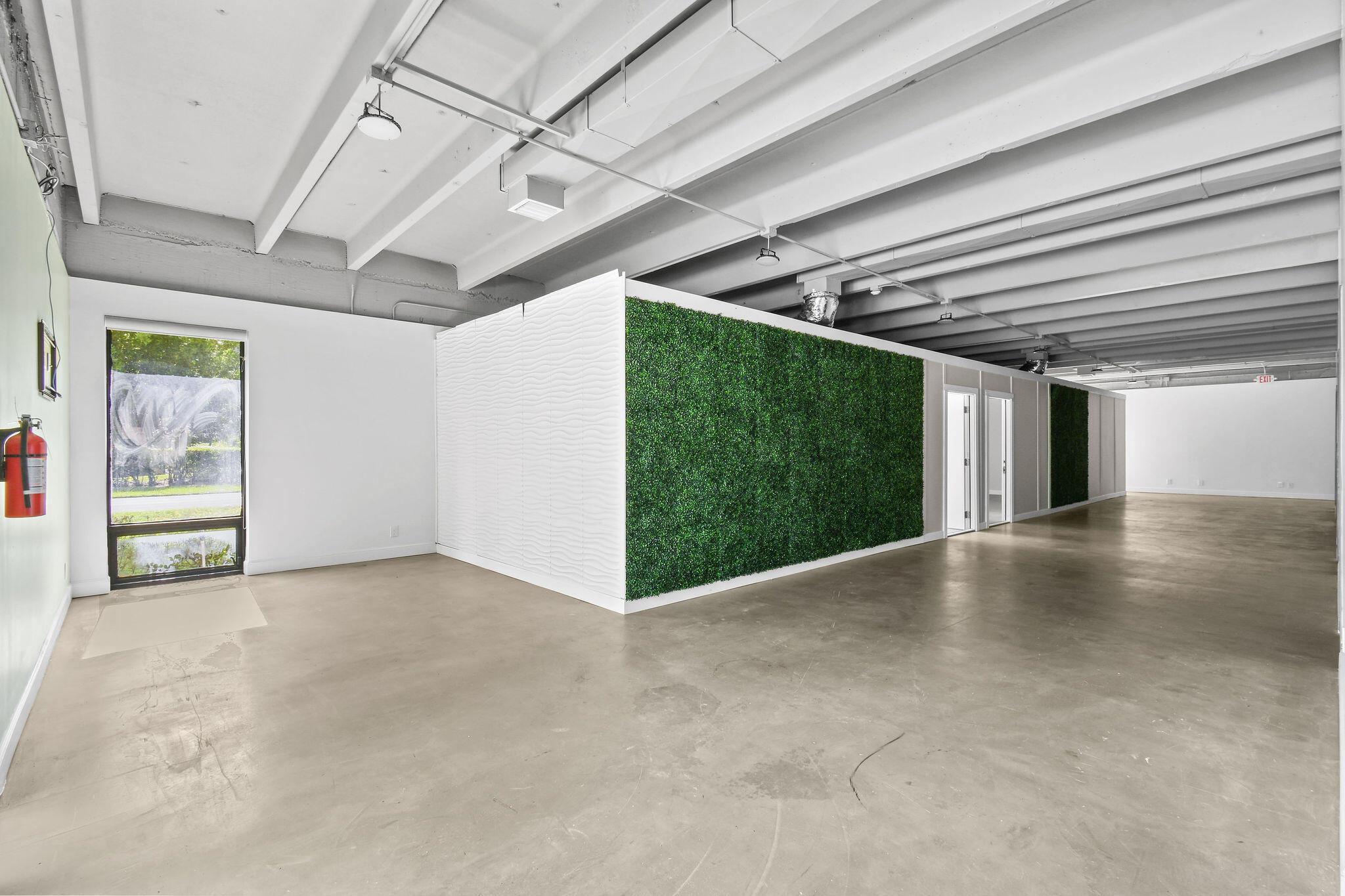 PALM BEACH LAKES SOUTH RE - Commercial Sale