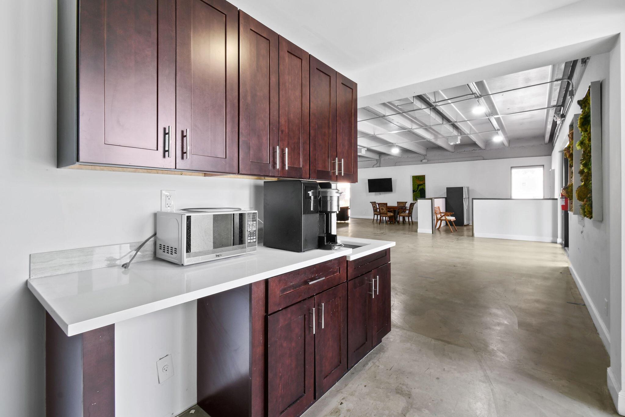 PALM BEACH LAKES SOUTH RE - Commercial Sale