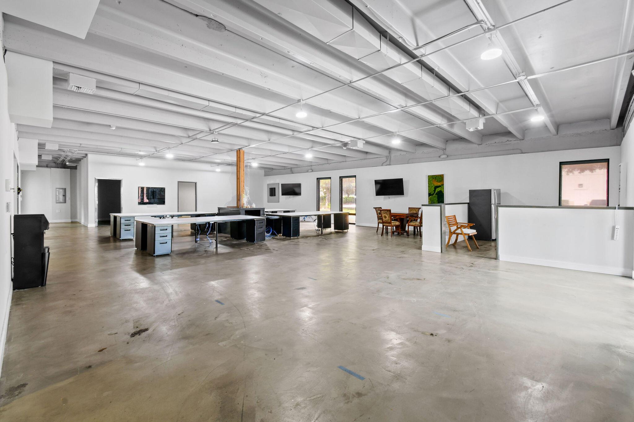 PALM BEACH LAKES SOUTH RE - Commercial Sale