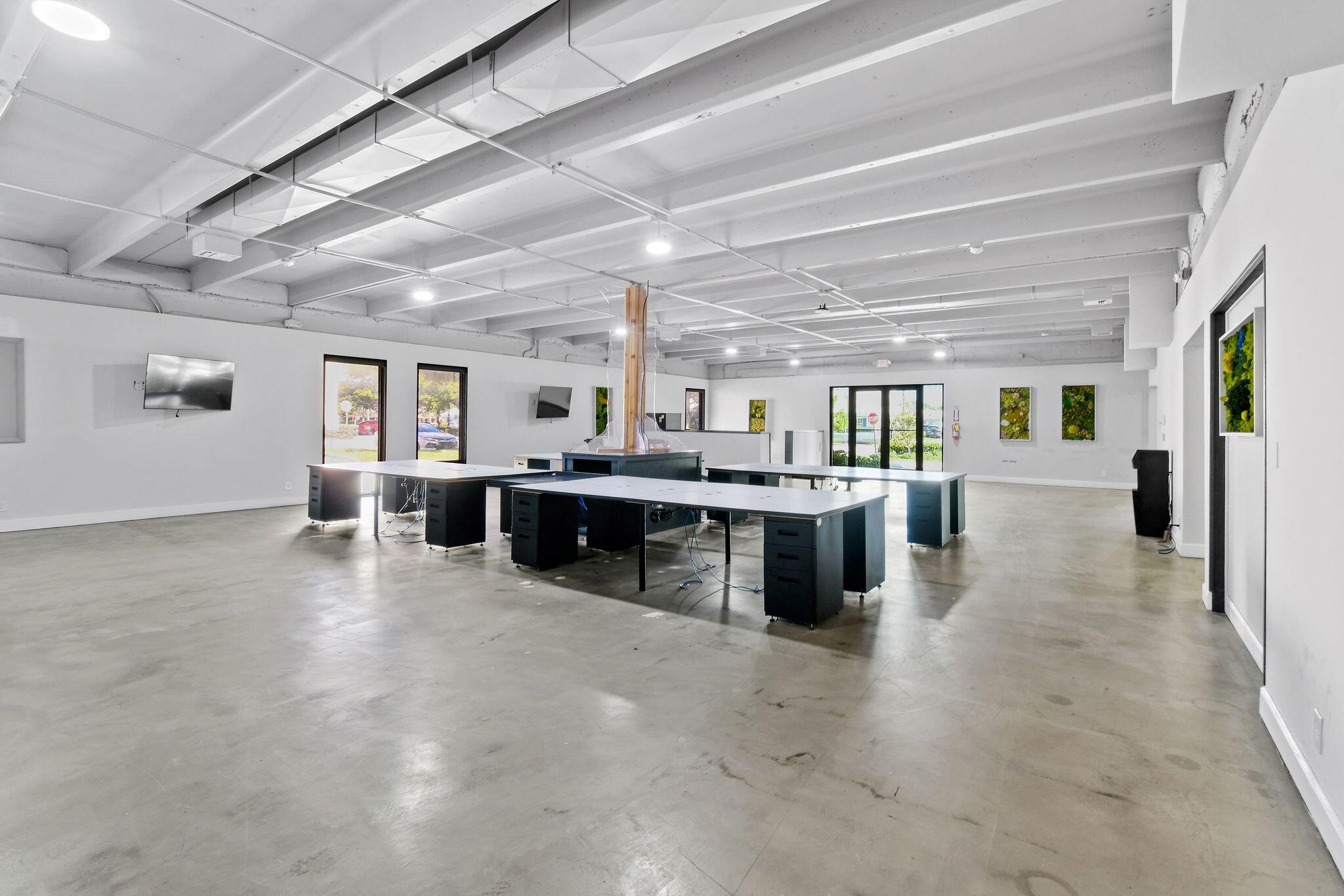 PALM BEACH LAKES SOUTH RE - Commercial Sale