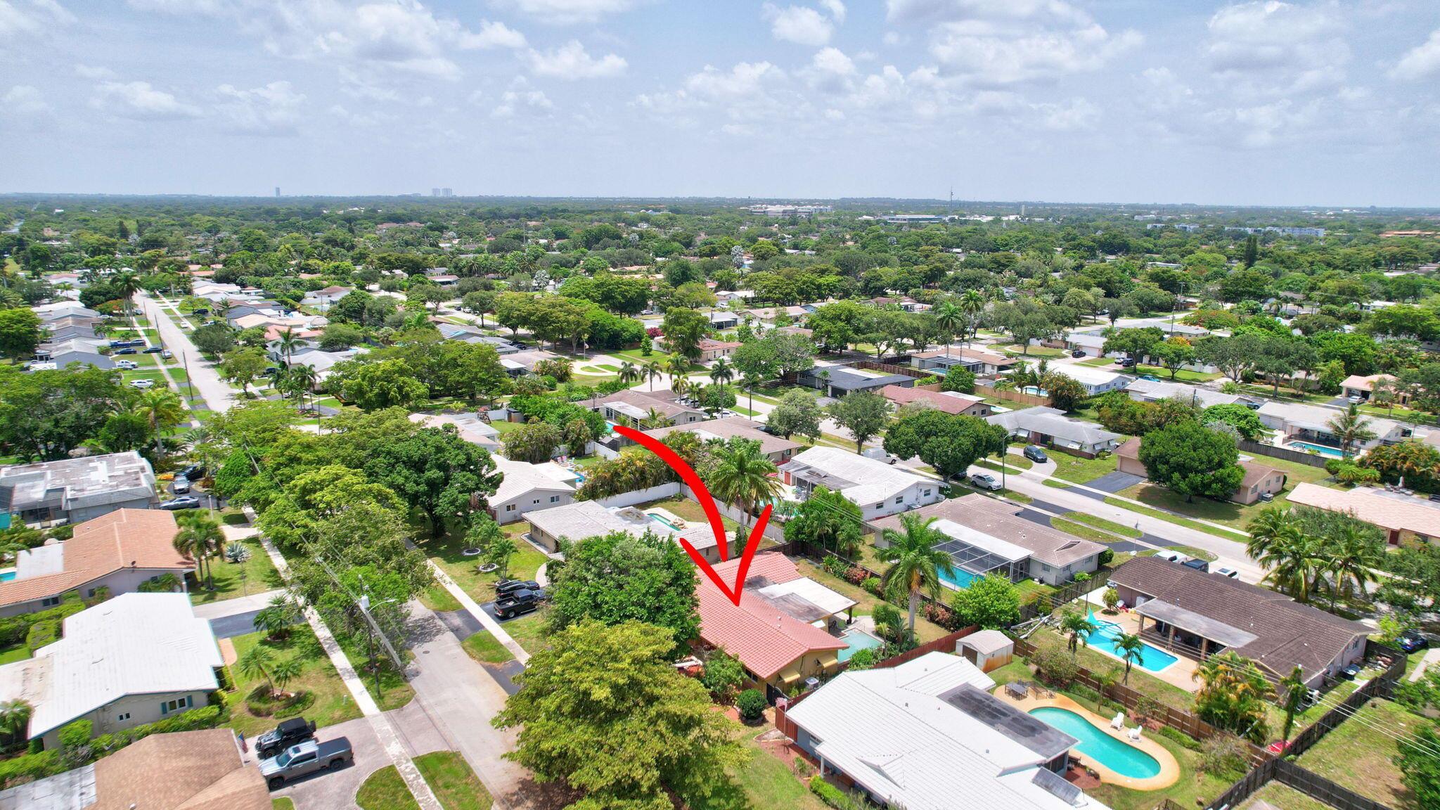 MIRROR LAKE ESTATES SEC F - Residential