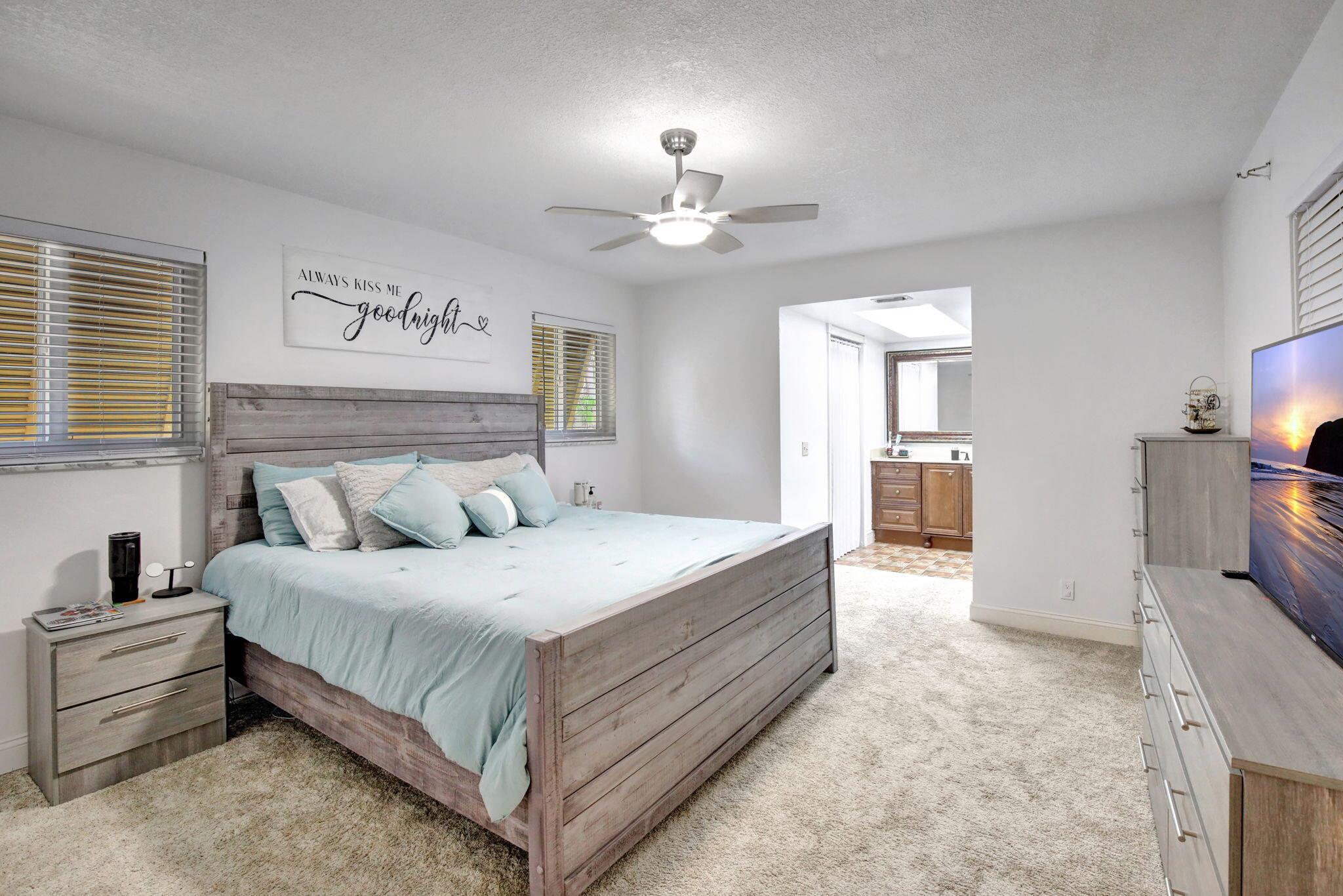 MIRROR LAKE ESTATES SEC F - Residential