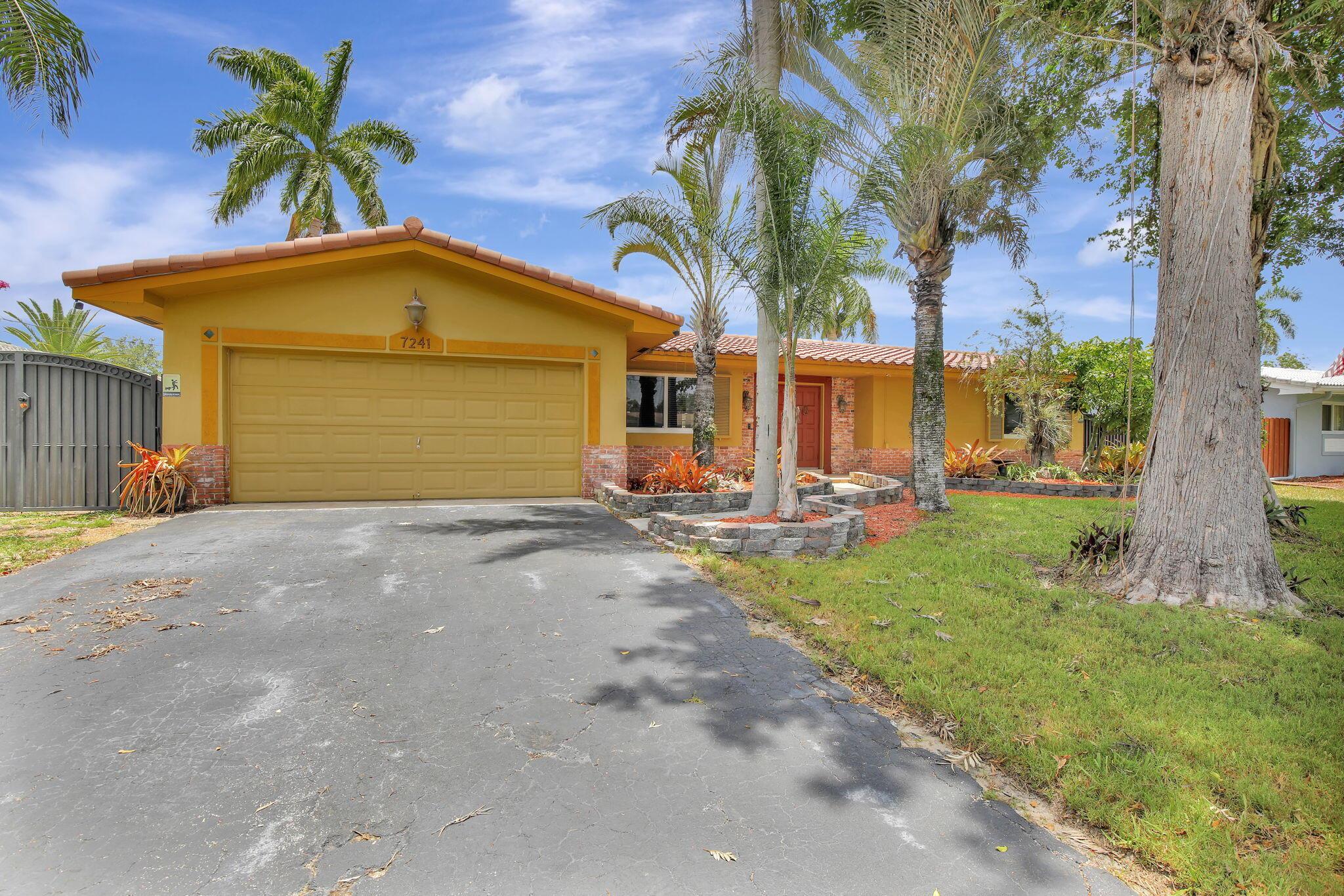 7241 NW 10th Court