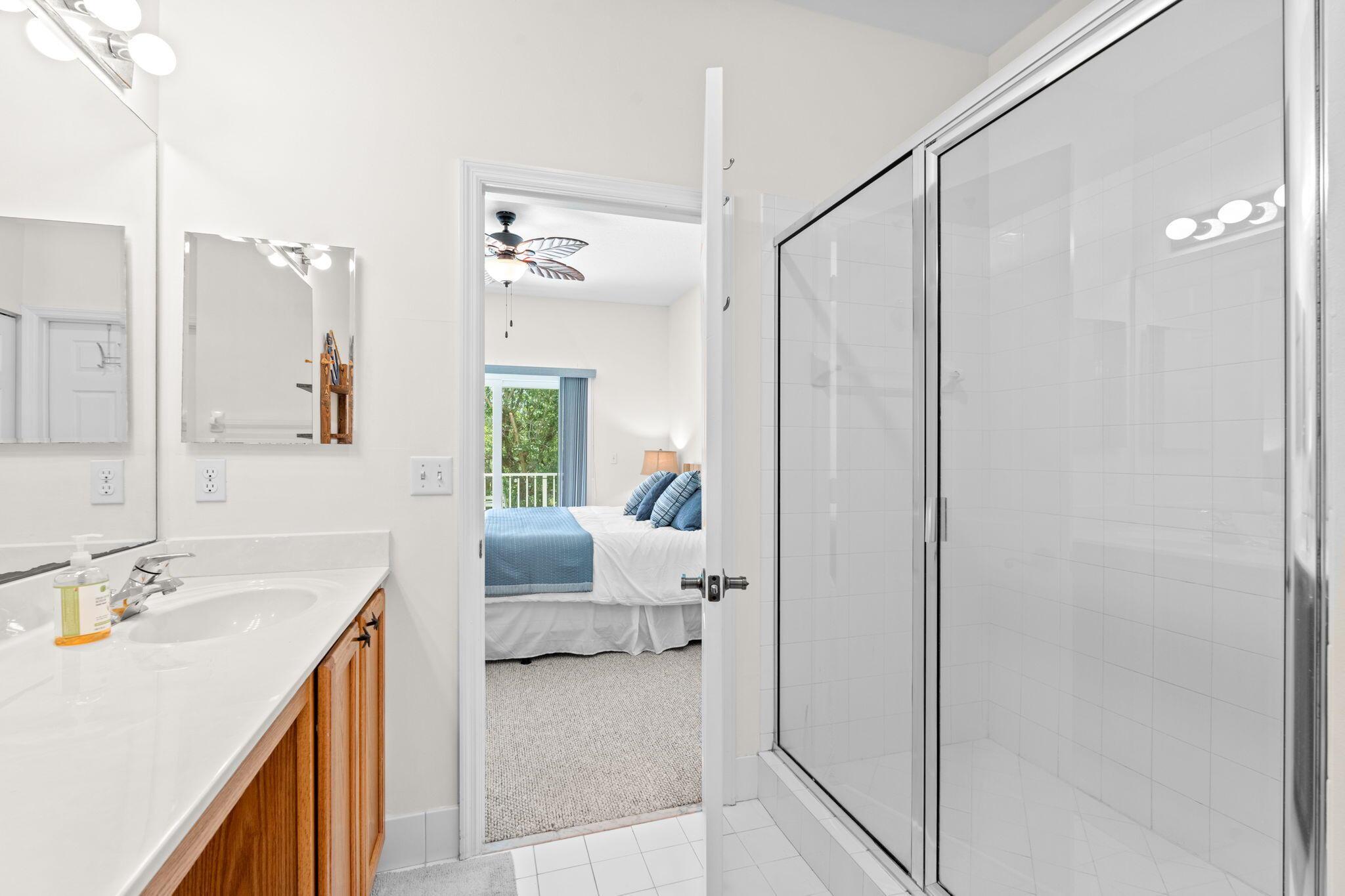 TEQUESTA TRACE - Residential Lease
