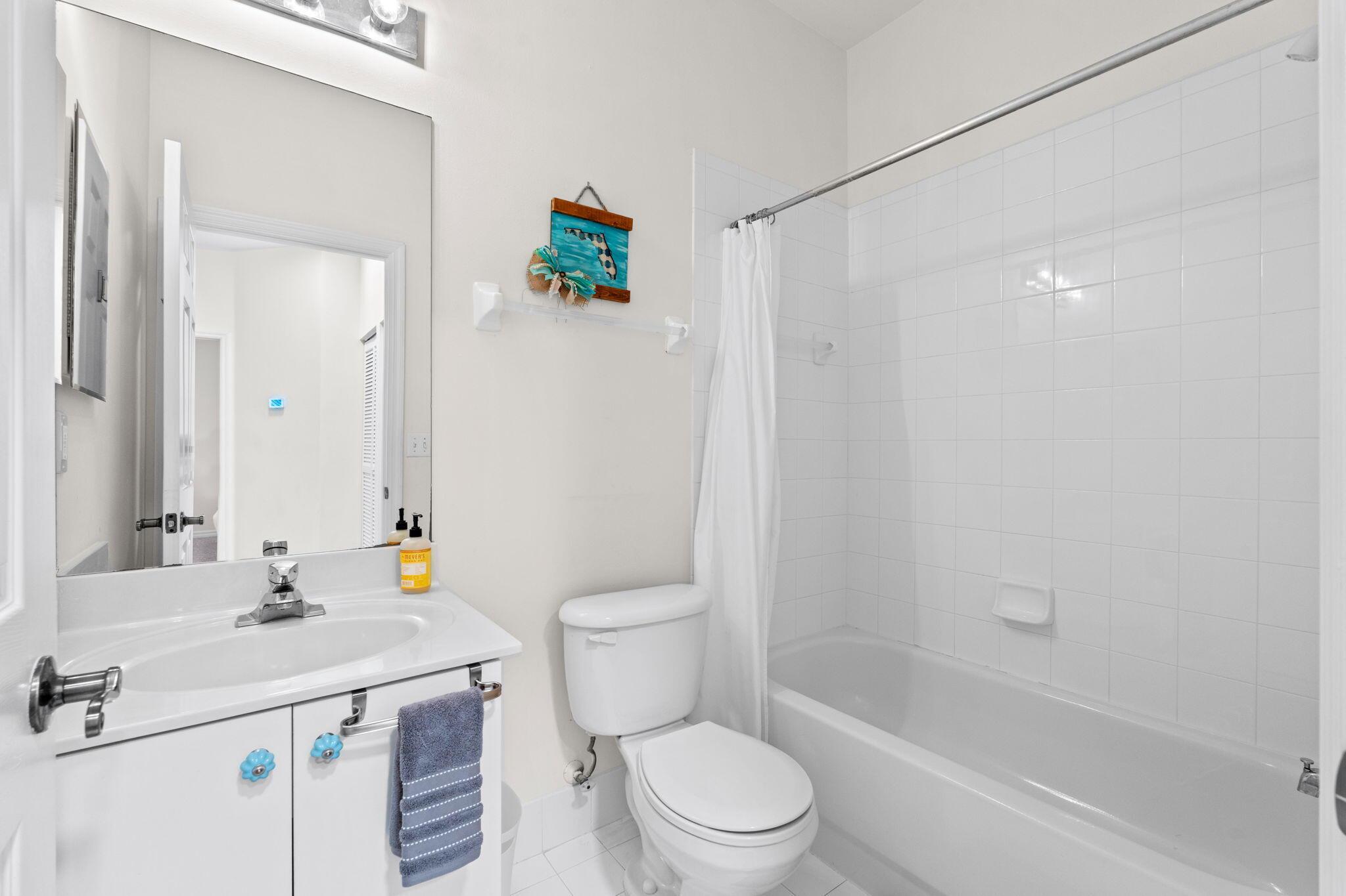 TEQUESTA TRACE - Residential Lease