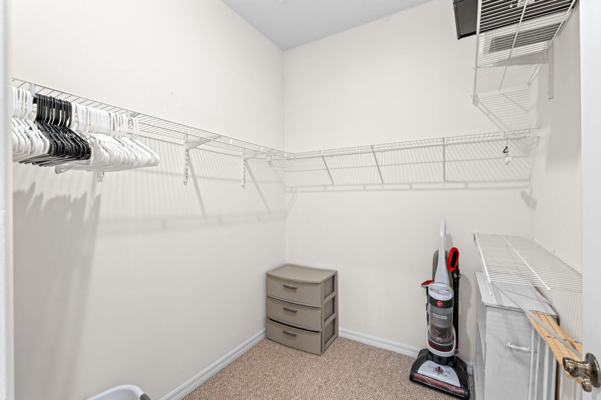 TEQUESTA TRACE - Residential Lease