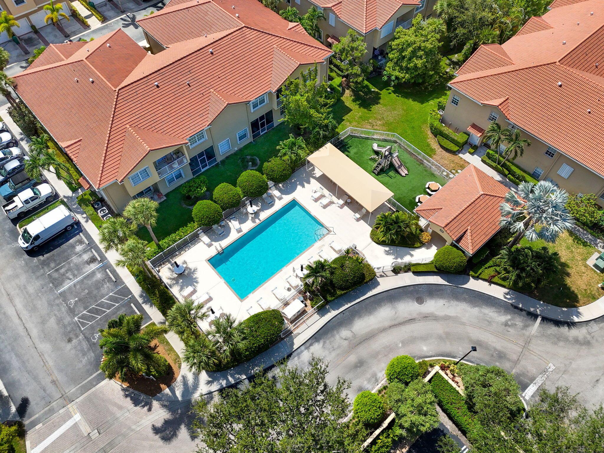 TEQUESTA TRACE - Residential Lease