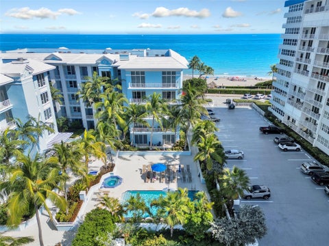 Tiny photo for 701 SE 21st Avenue #502, Deerfield Beach, FL 33441 (MLS # F10535387)