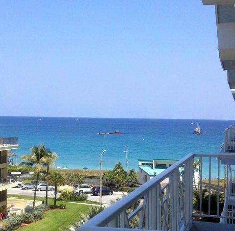 Tiny photo for 701 SE 21st Avenue #502, Deerfield Beach, FL 33441 (MLS # F10535387)