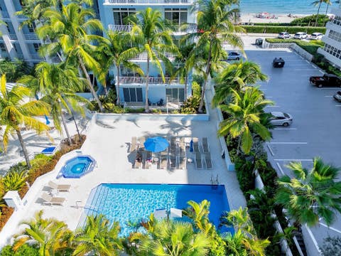 Tiny photo for 701 SE 21st Avenue #502, Deerfield Beach, FL 33441 (MLS # F10535387)