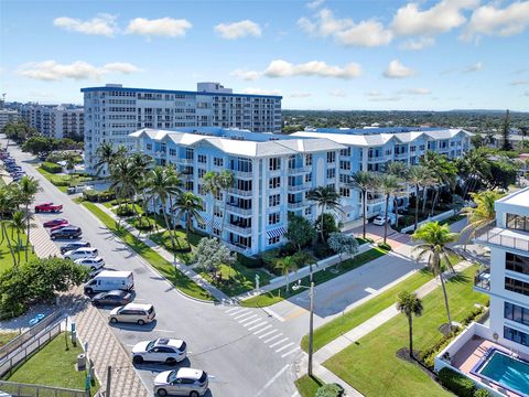 Tiny photo for 701 SE 21st Avenue #502, Deerfield Beach, FL 33441 (MLS # F10535387)