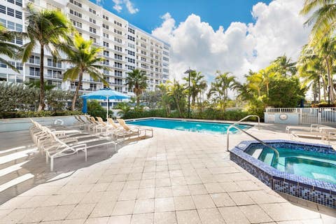 Tiny photo for 701 SE 21st Avenue #502, Deerfield Beach, FL 33441 (MLS # F10535387)