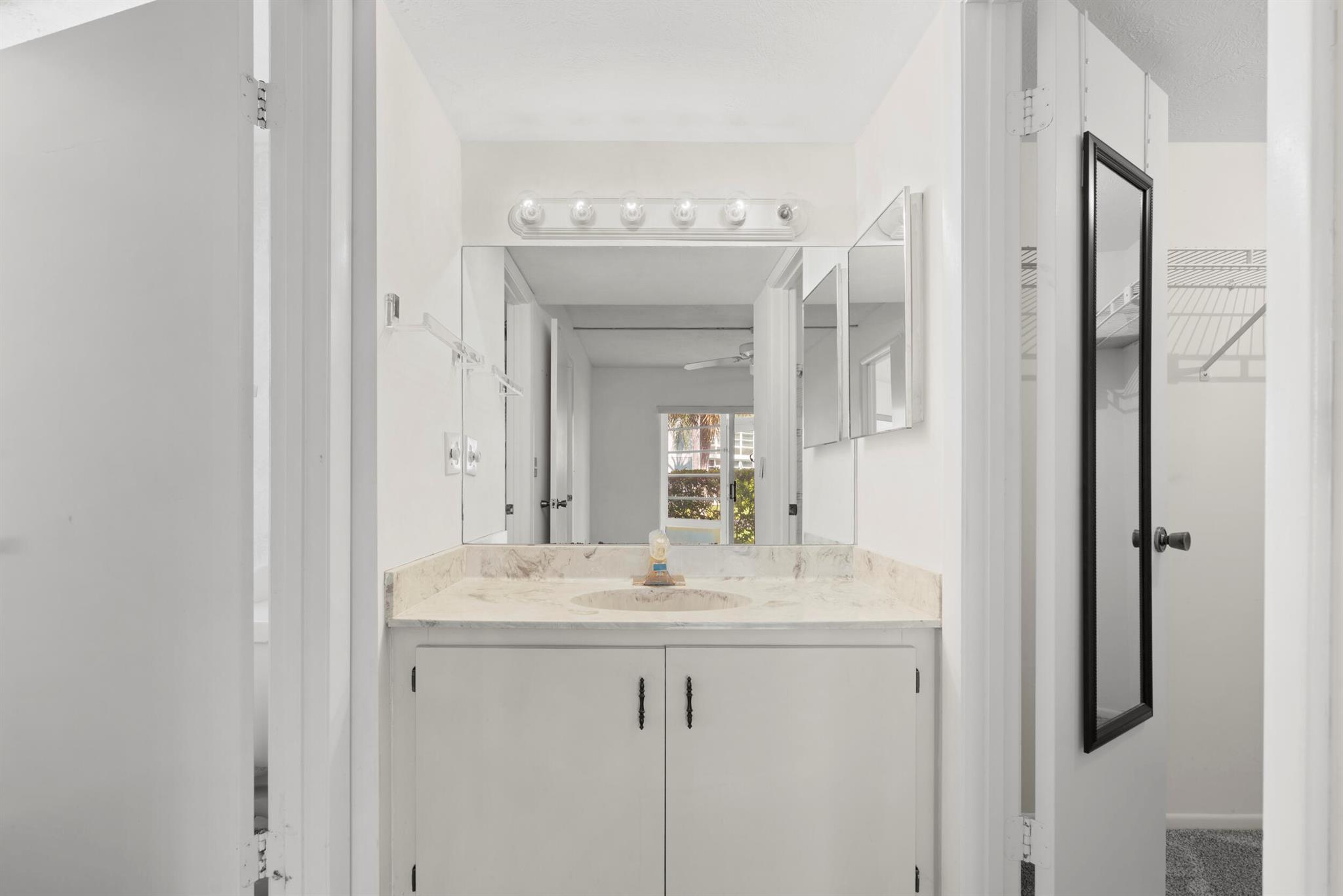 VILLAGE OF STUART CONDO - Residential