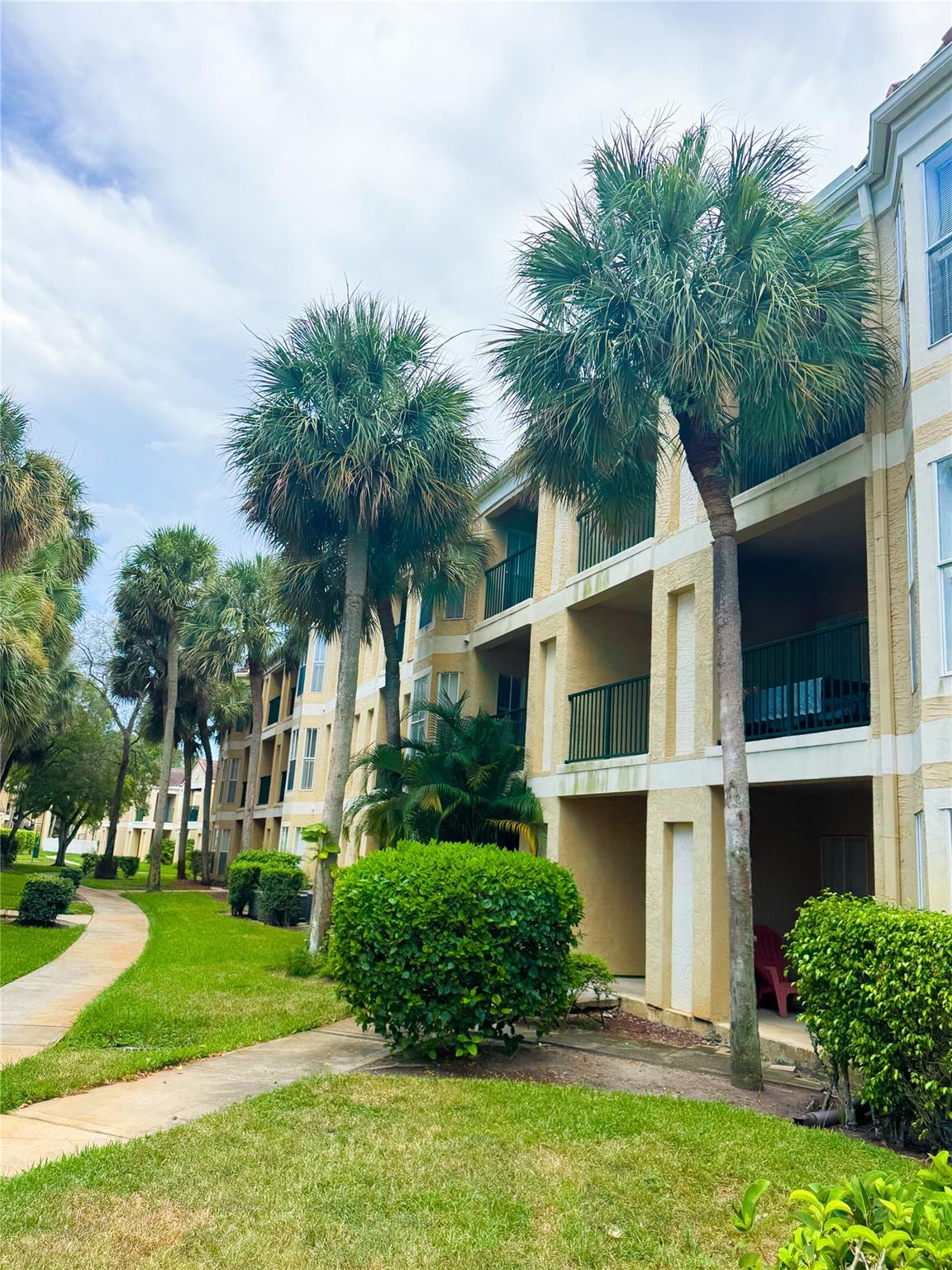 This spacious 1-bedroom, 1-bath condo is located on the third floor and offers a comfortable layout with two large private balconies, one off the living room and another off the bedroom. The unit includes a full-size washer and dryer, ample closet space, and an additional storage closet on the balcony. Carpet flooring throughout. The community features desirable amenities such as a clubhouse, swimming pool, and fitness center. Pets are allowed, and a minimum credit score of 650 is required by the HOA.