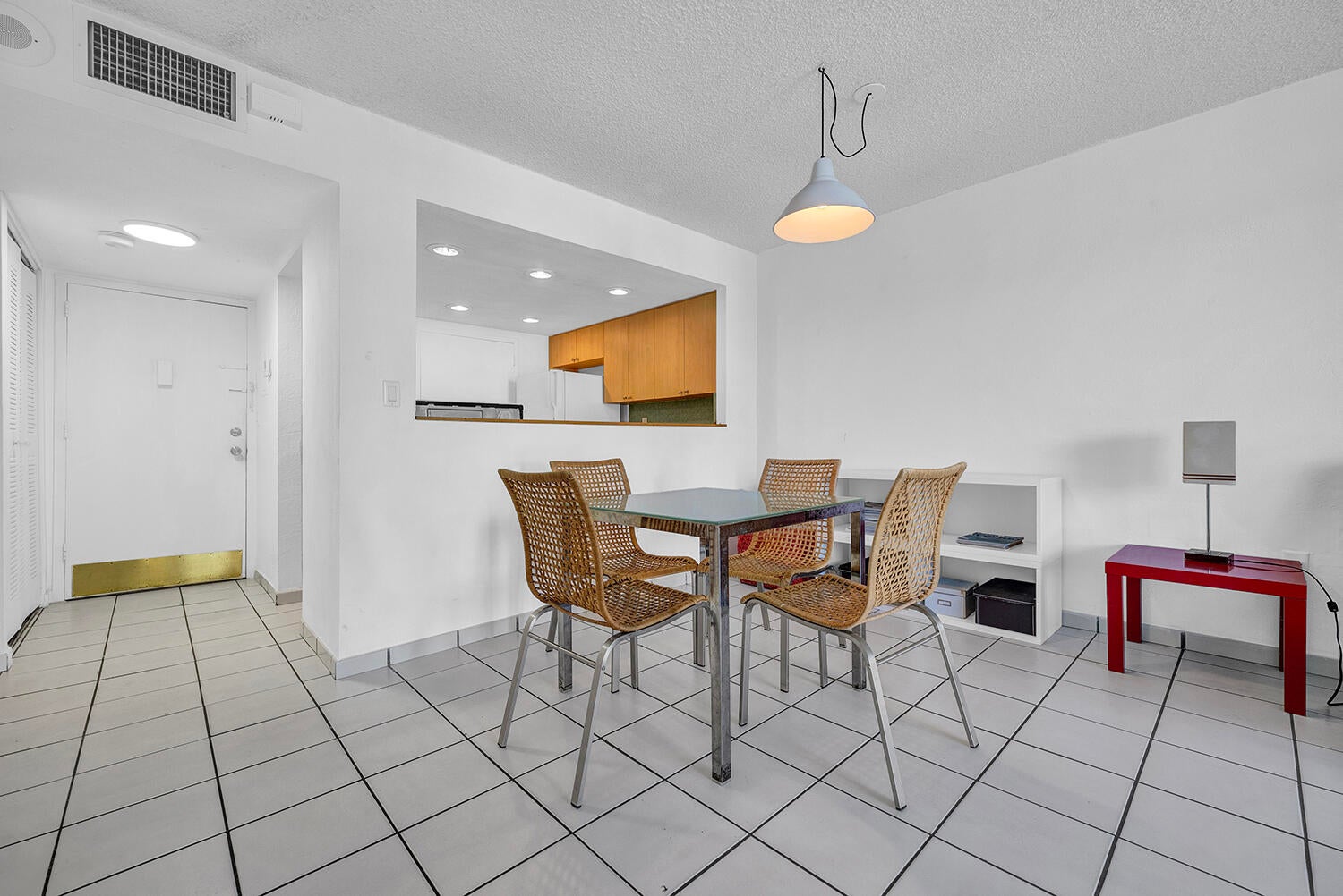 345 Ocean Drive 301