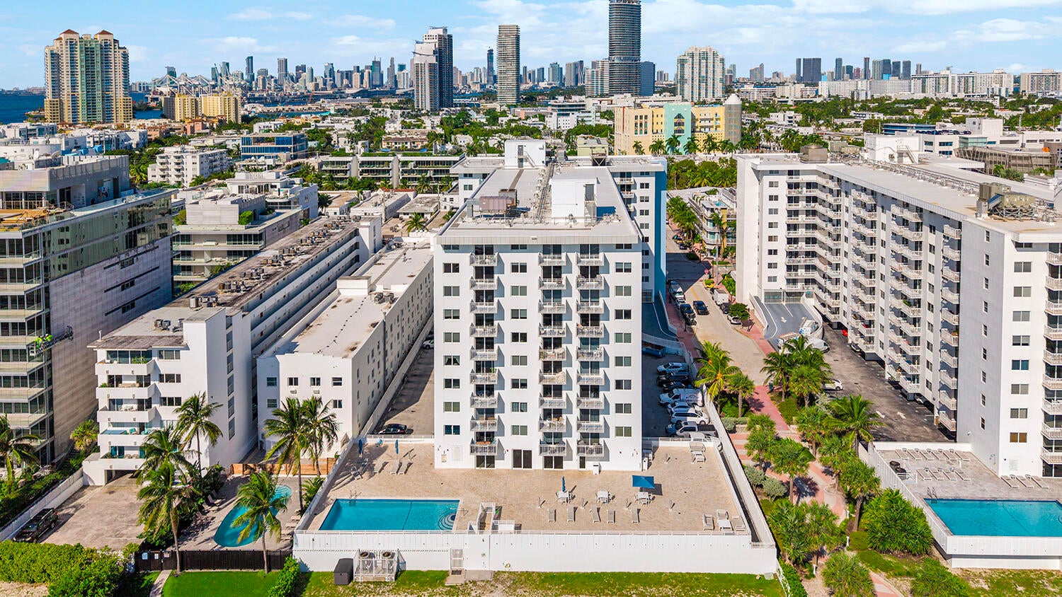 345 Ocean Drive 301