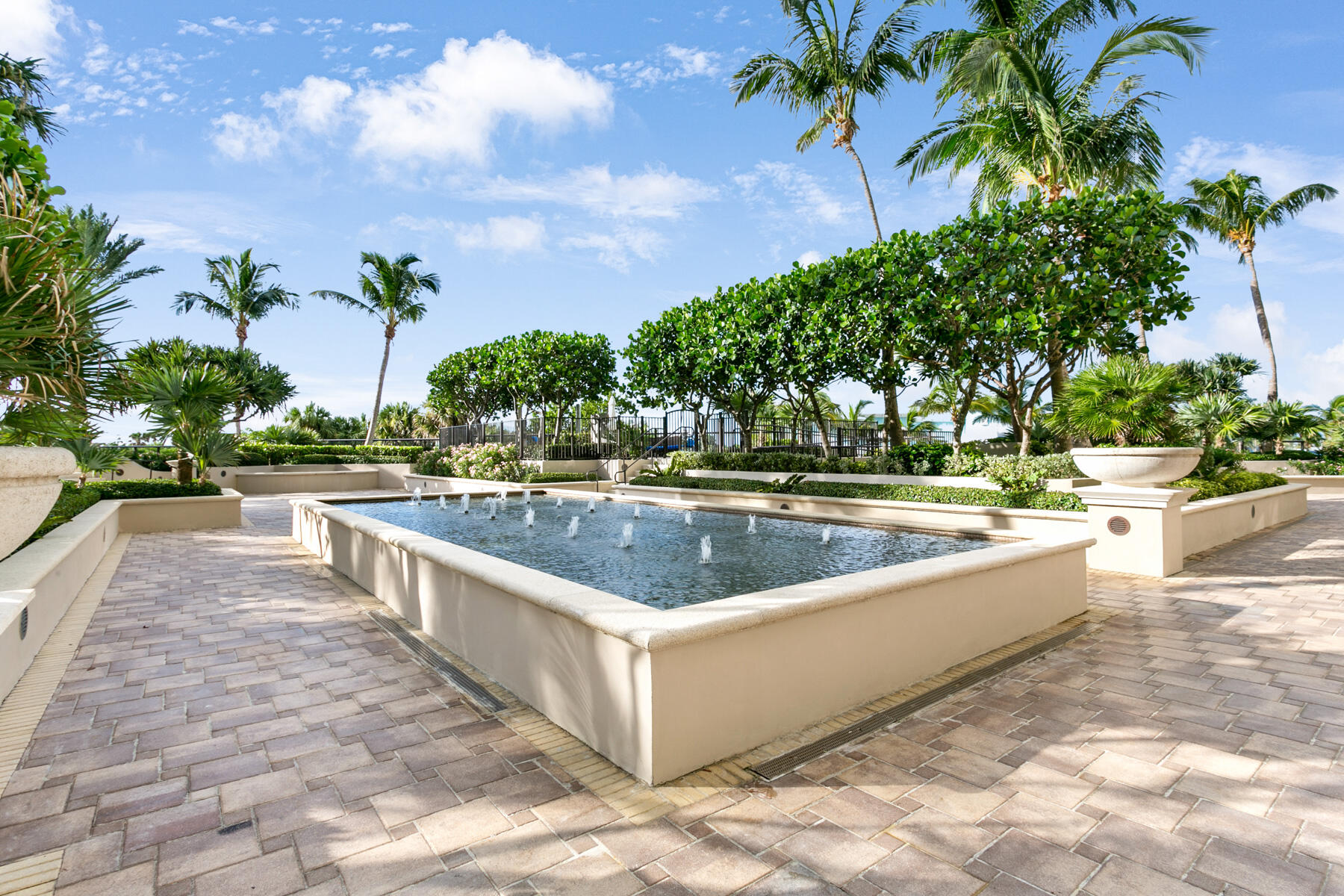 Ritz Carlton Residences a - Residential