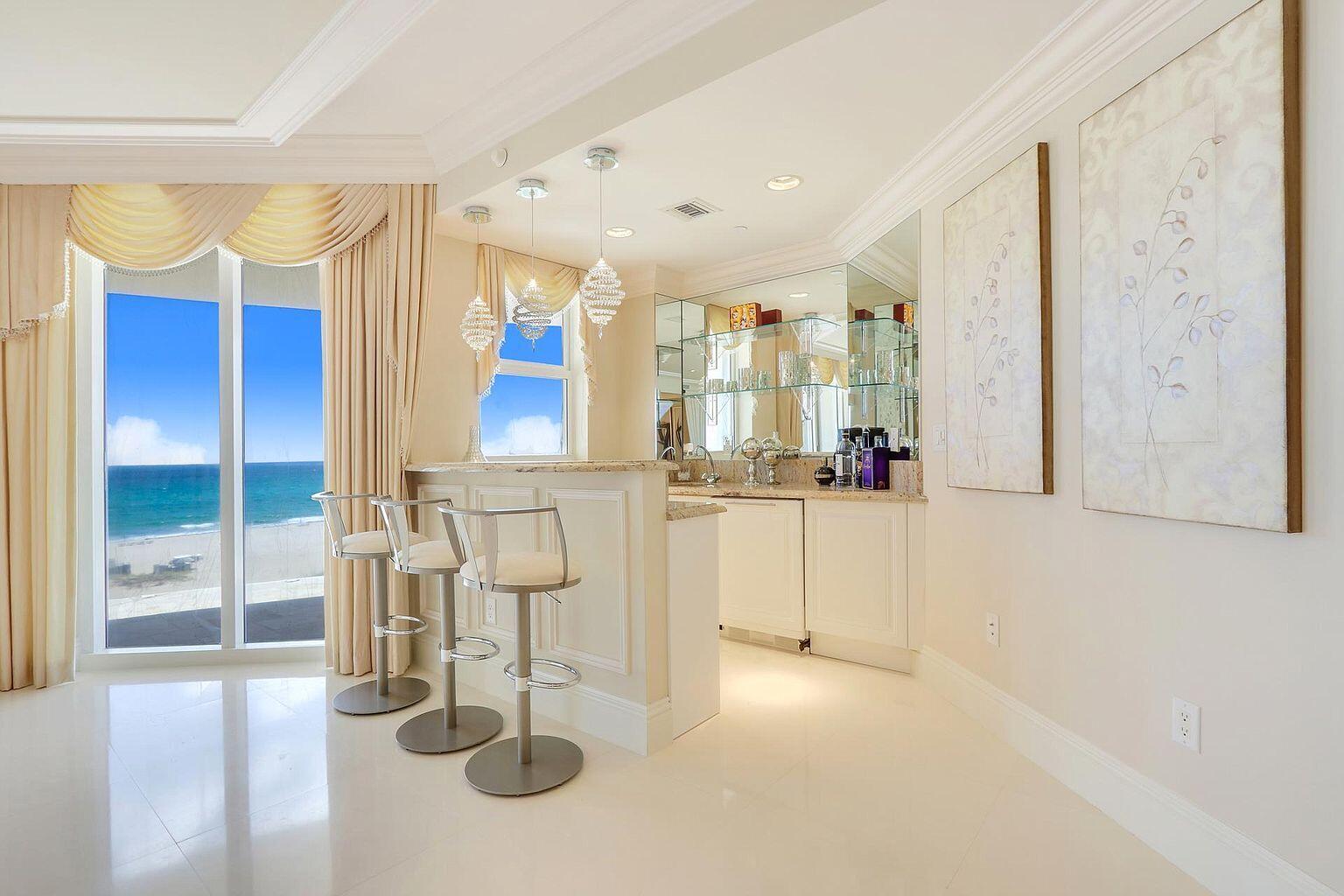 Ritz Carlton Residences a - Residential