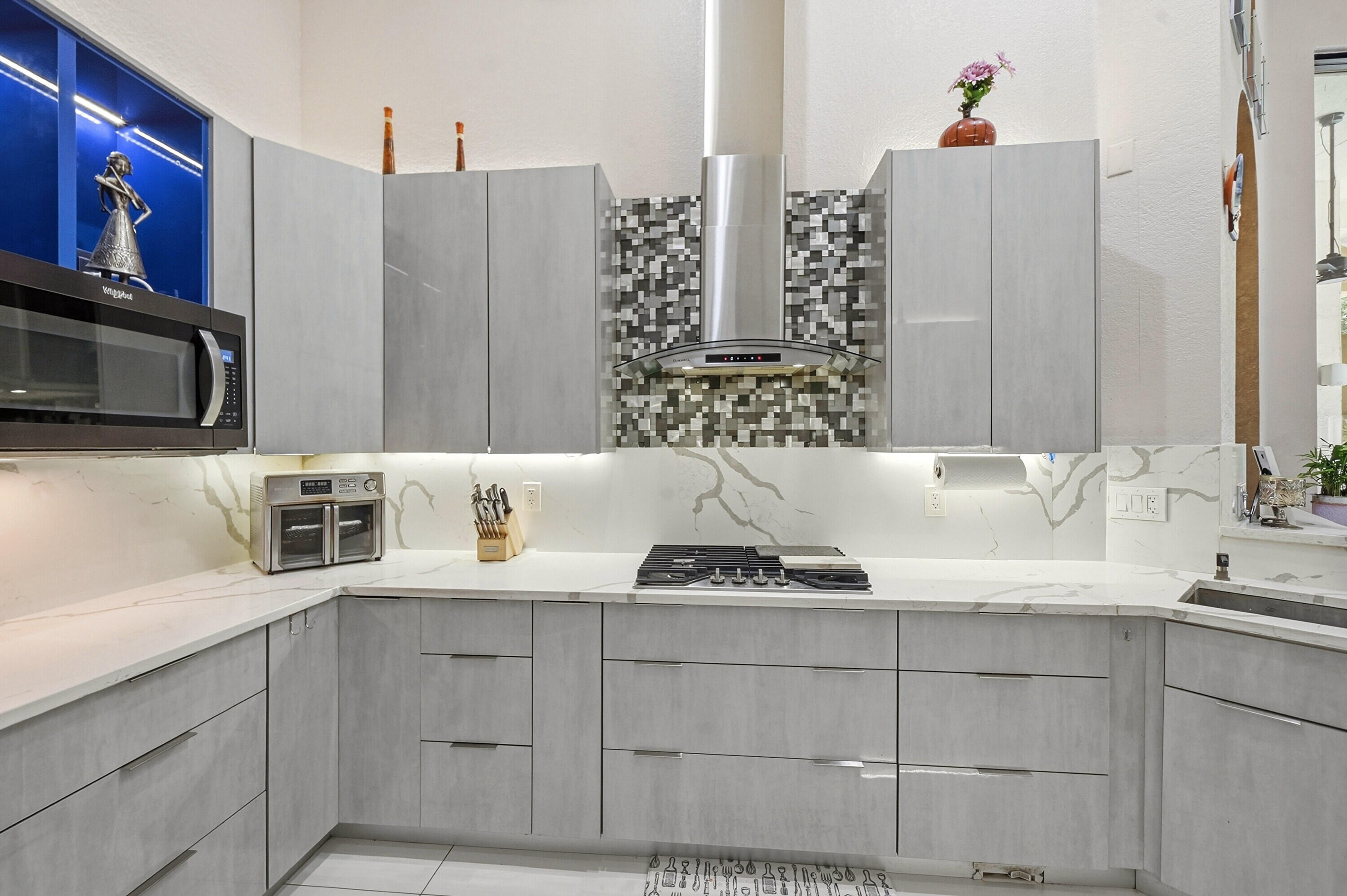 VERSAILLES PUD - Residential