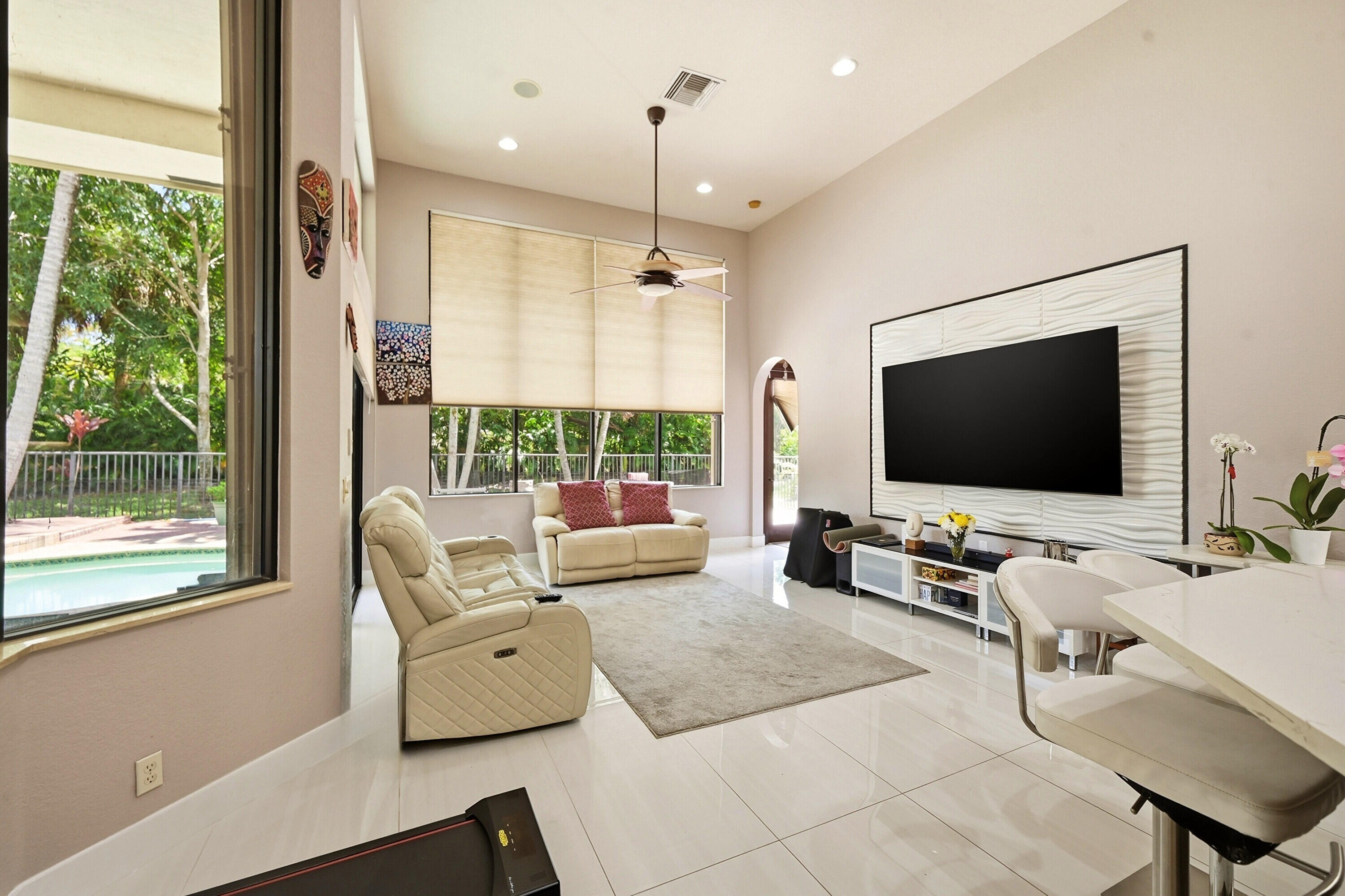 VERSAILLES PUD - Residential
