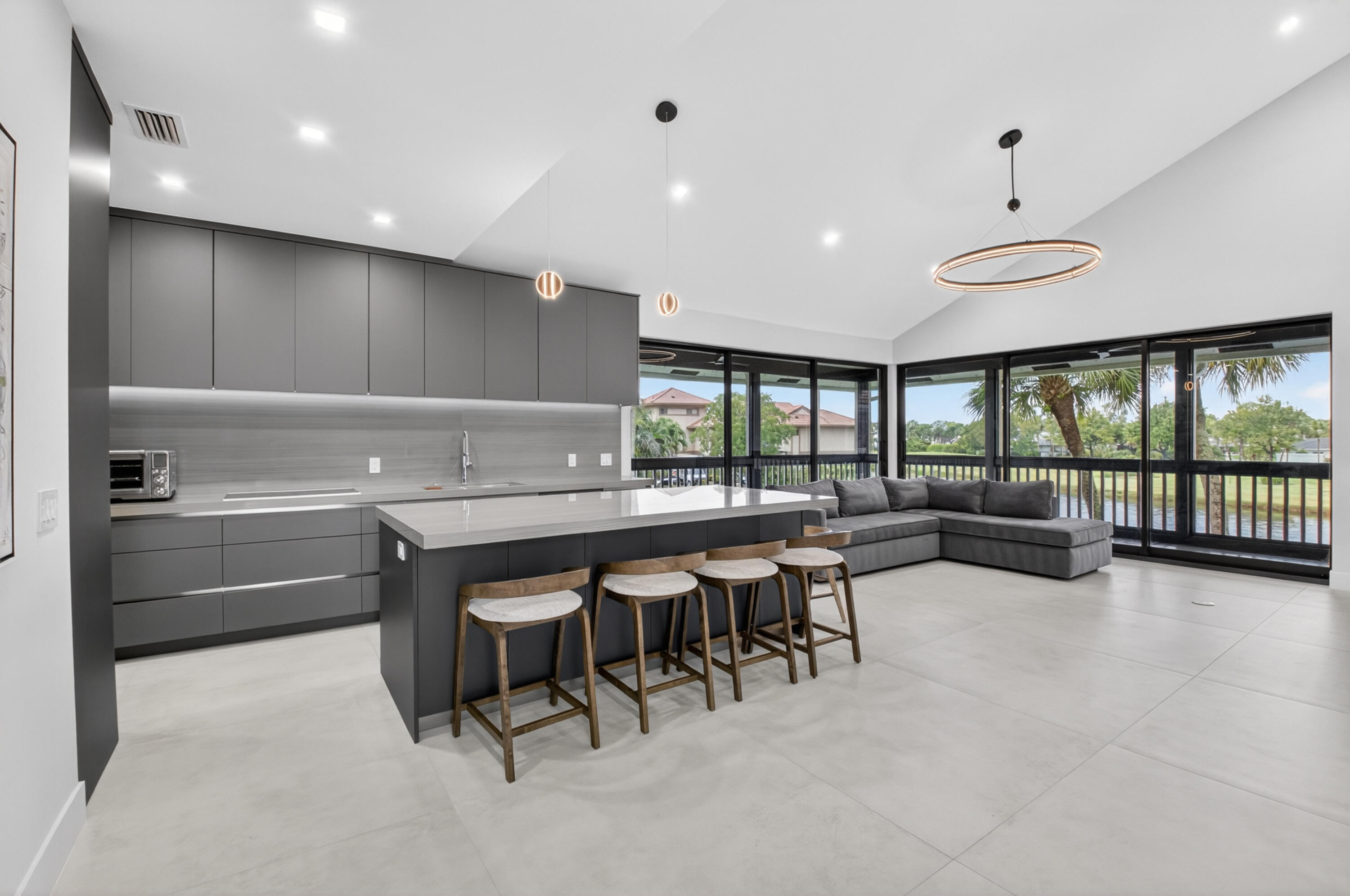 SABAL LAKE - Residential